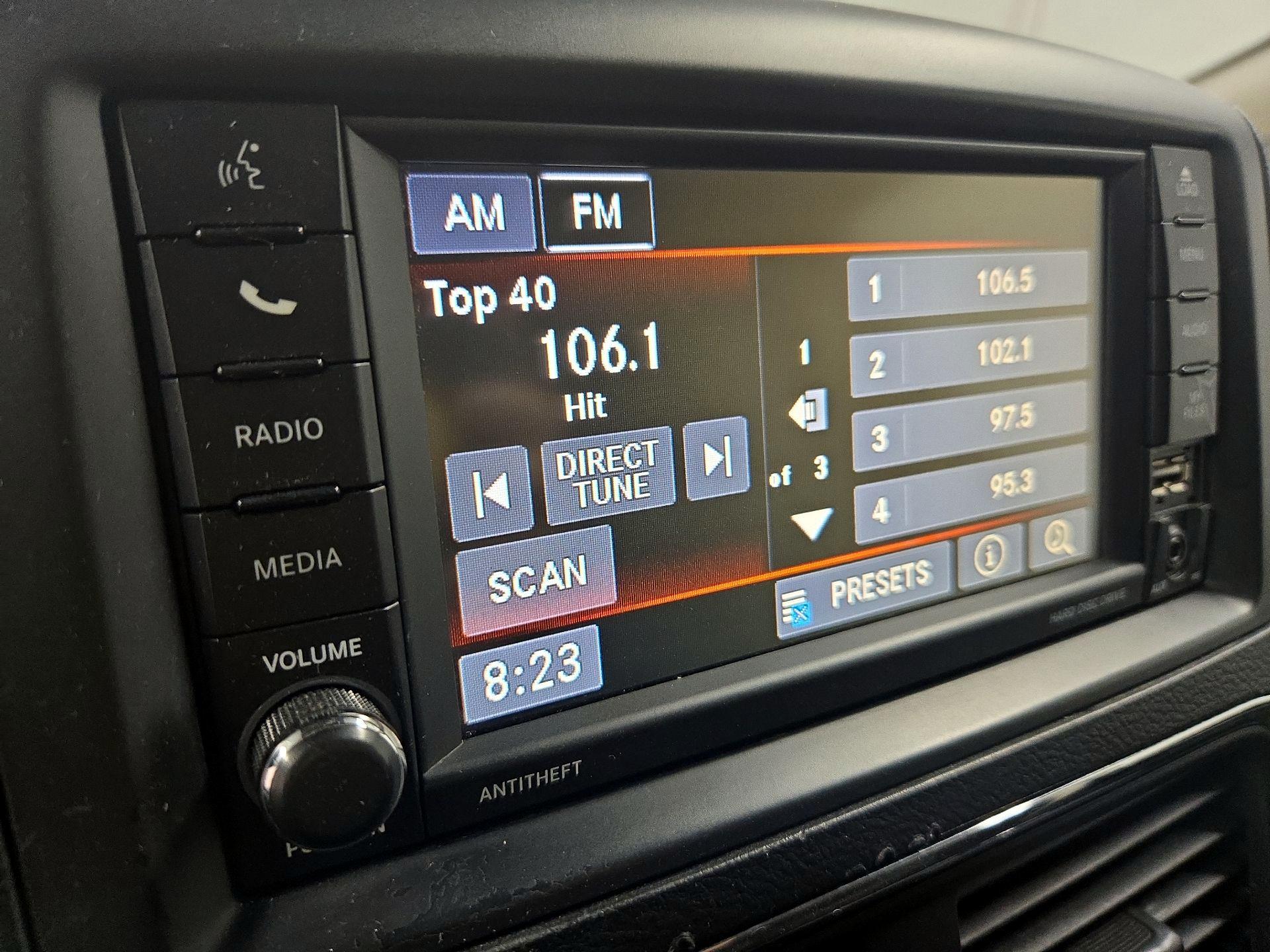 Thumbnail: 2019 Dodge Grand Caravan - 15
