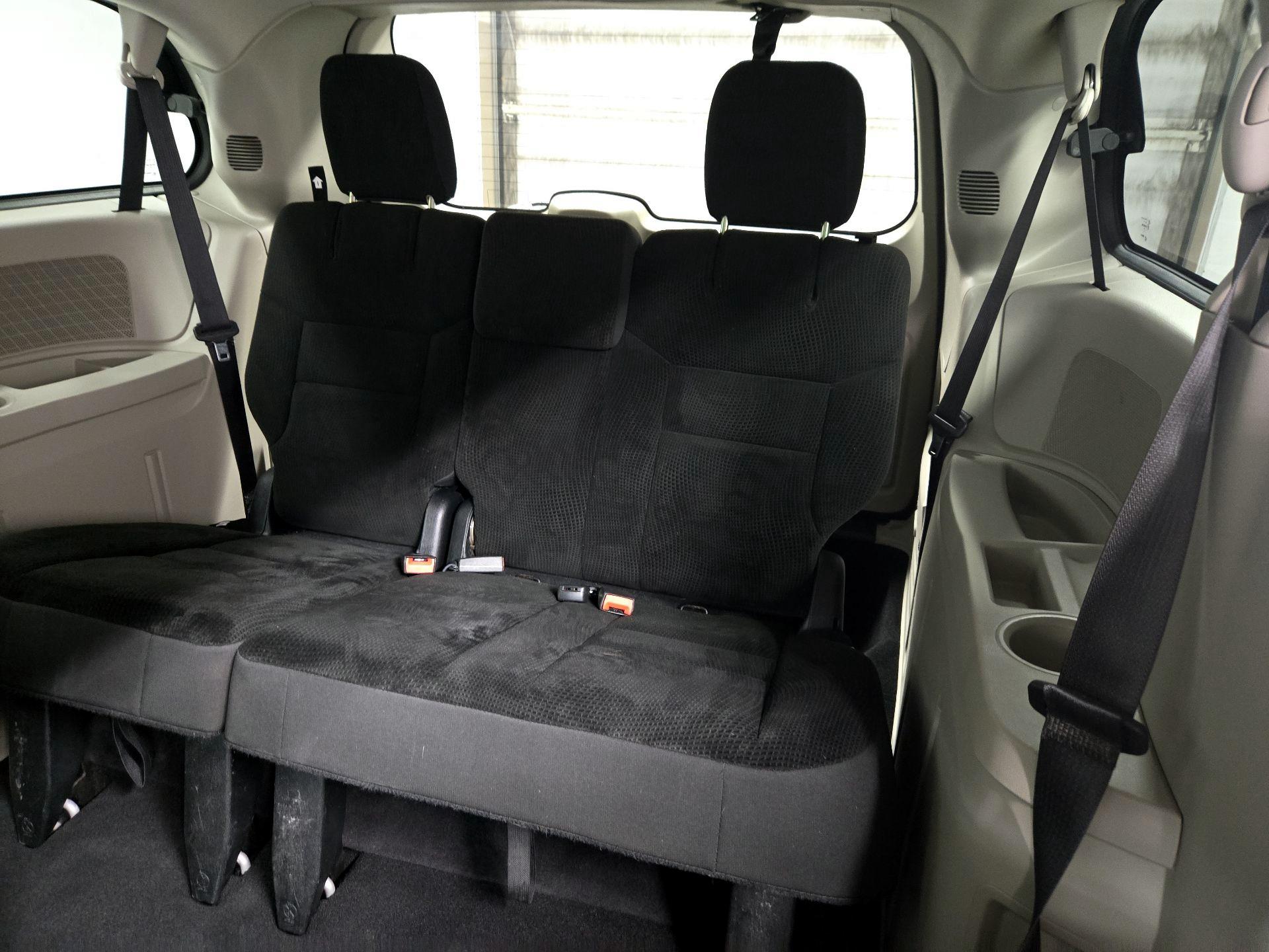 Thumbnail: 2019 Dodge Grand Caravan - 20