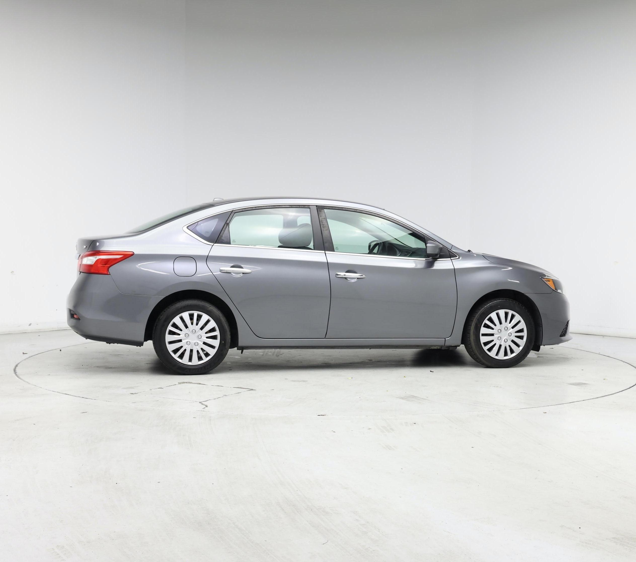 Thumbnail: 2017 Nissan Sentra - 7