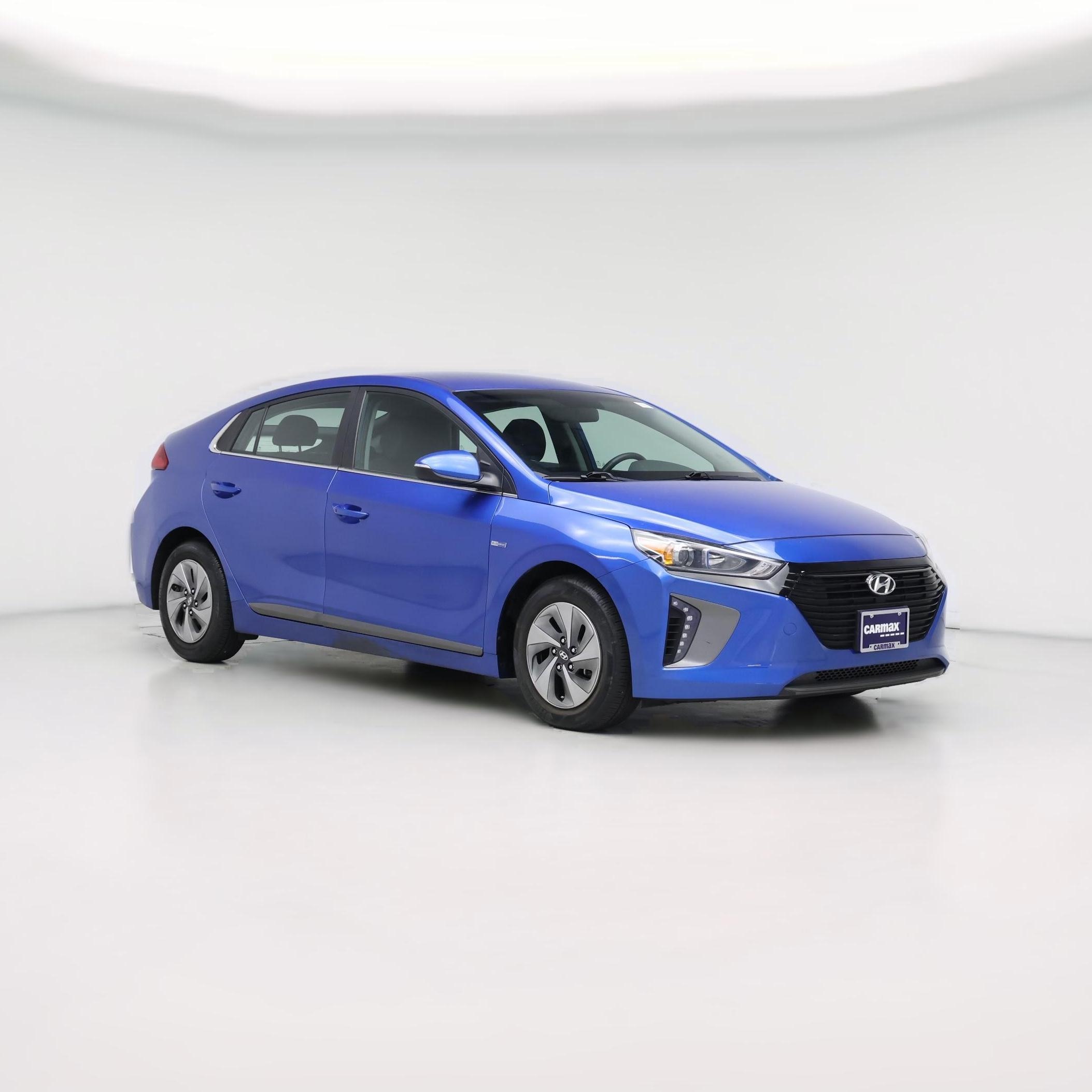 Thumbnail: 2017 Hyundai Ioniq - 1