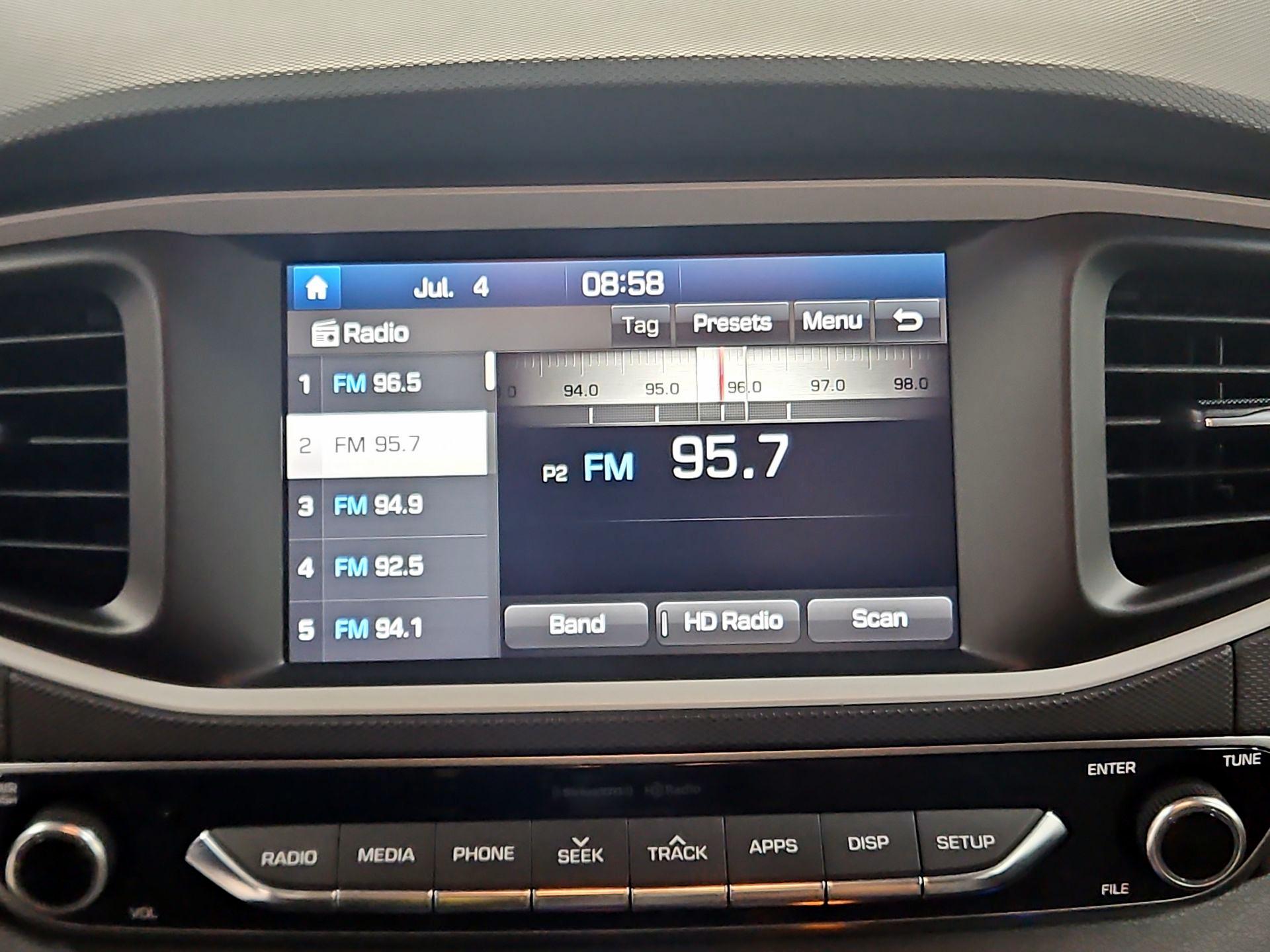Thumbnail: 2017 Hyundai Ioniq - 15
