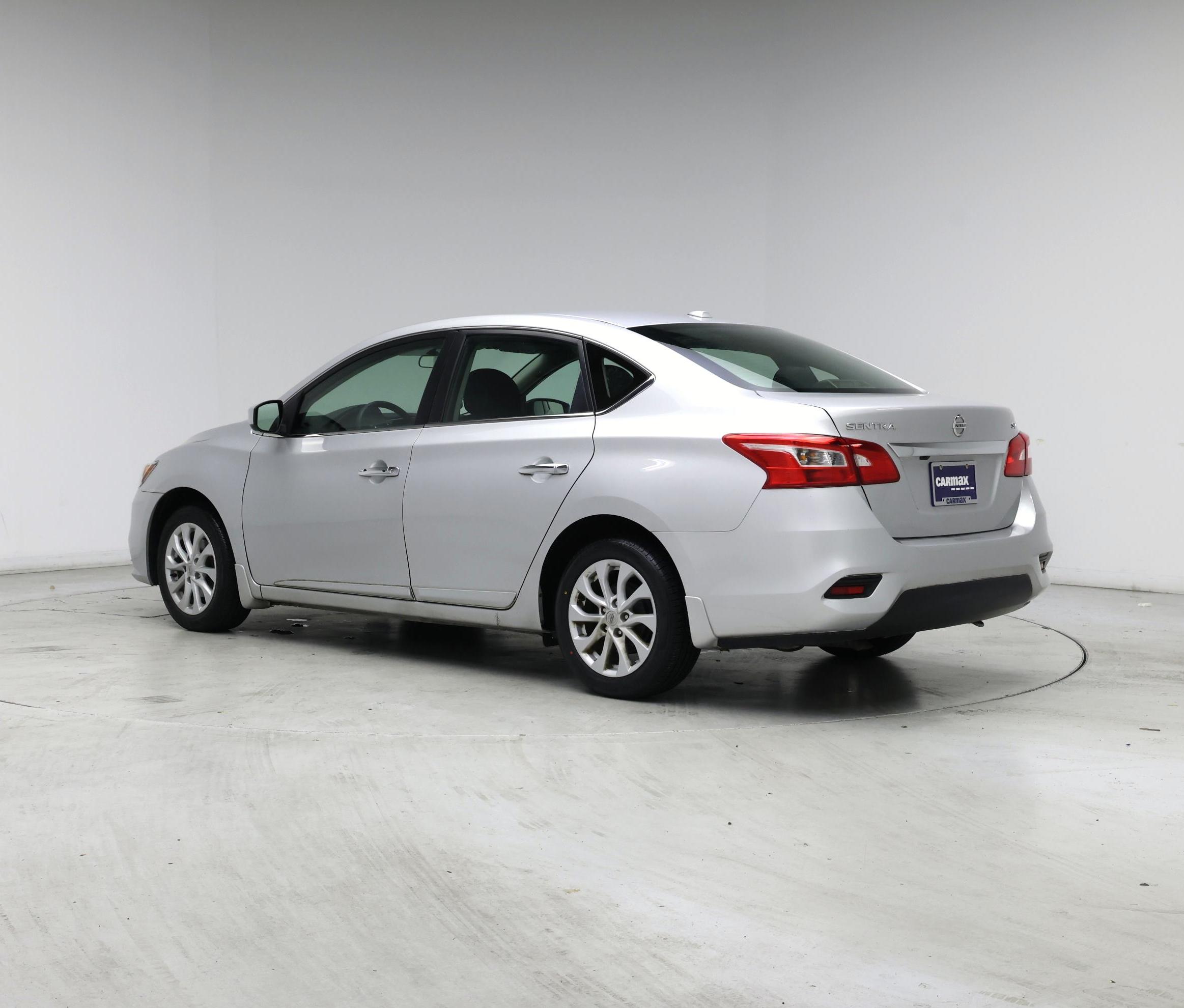 Thumbnail: 2019 Nissan Sentra - 2