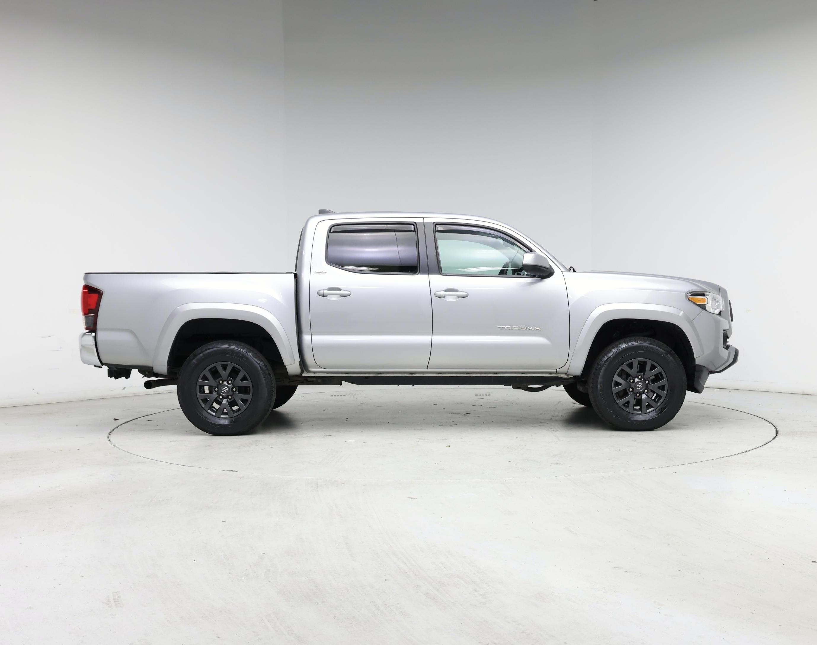 Thumbnail: 2021 Toyota Tacoma - 7