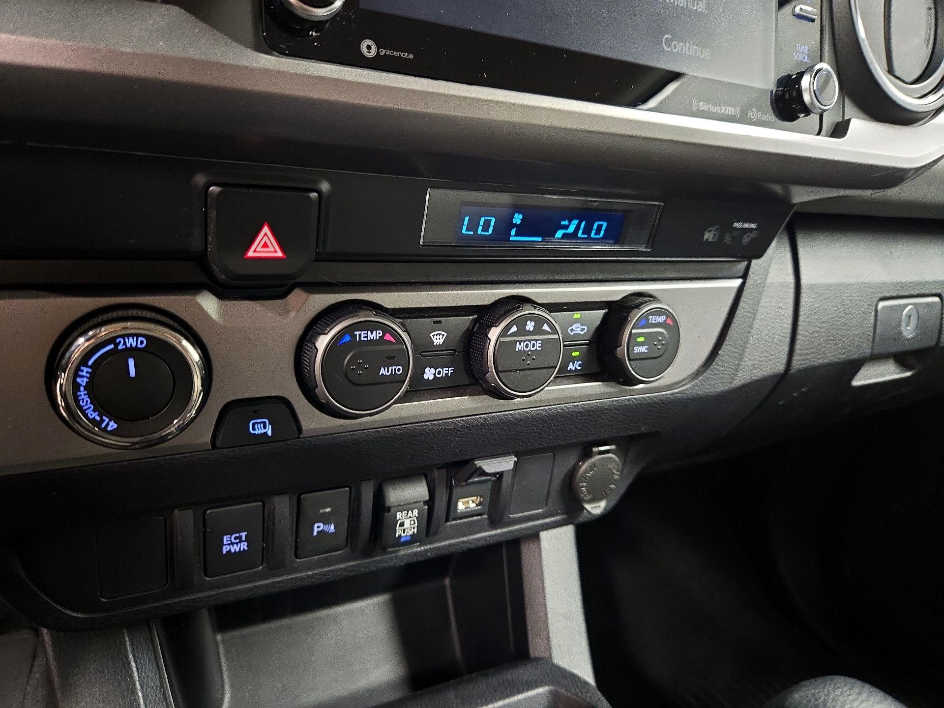 Thumbnail: 2021 Toyota Tacoma - 17