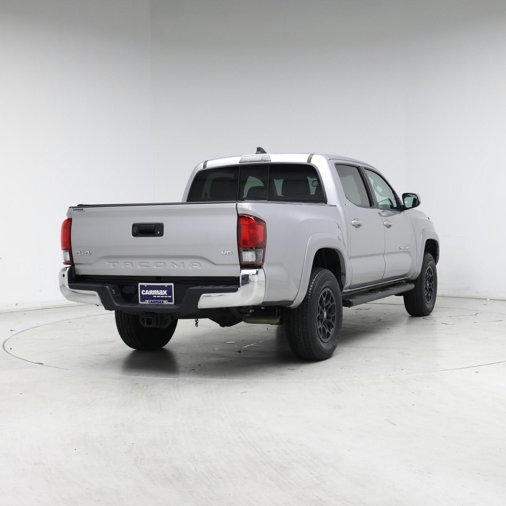 Thumbnail: 2021 Toyota Tacoma - 8