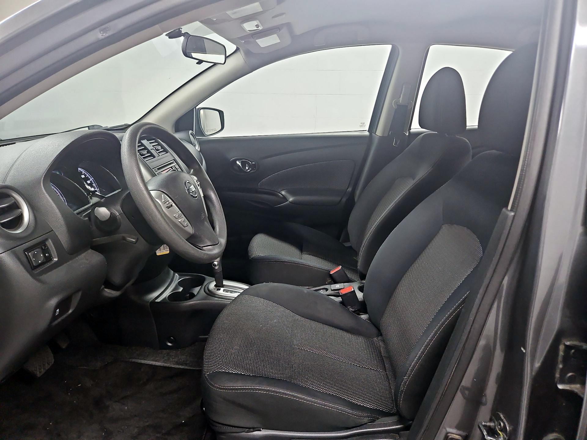 Thumbnail: 2016 Nissan Versa - 11