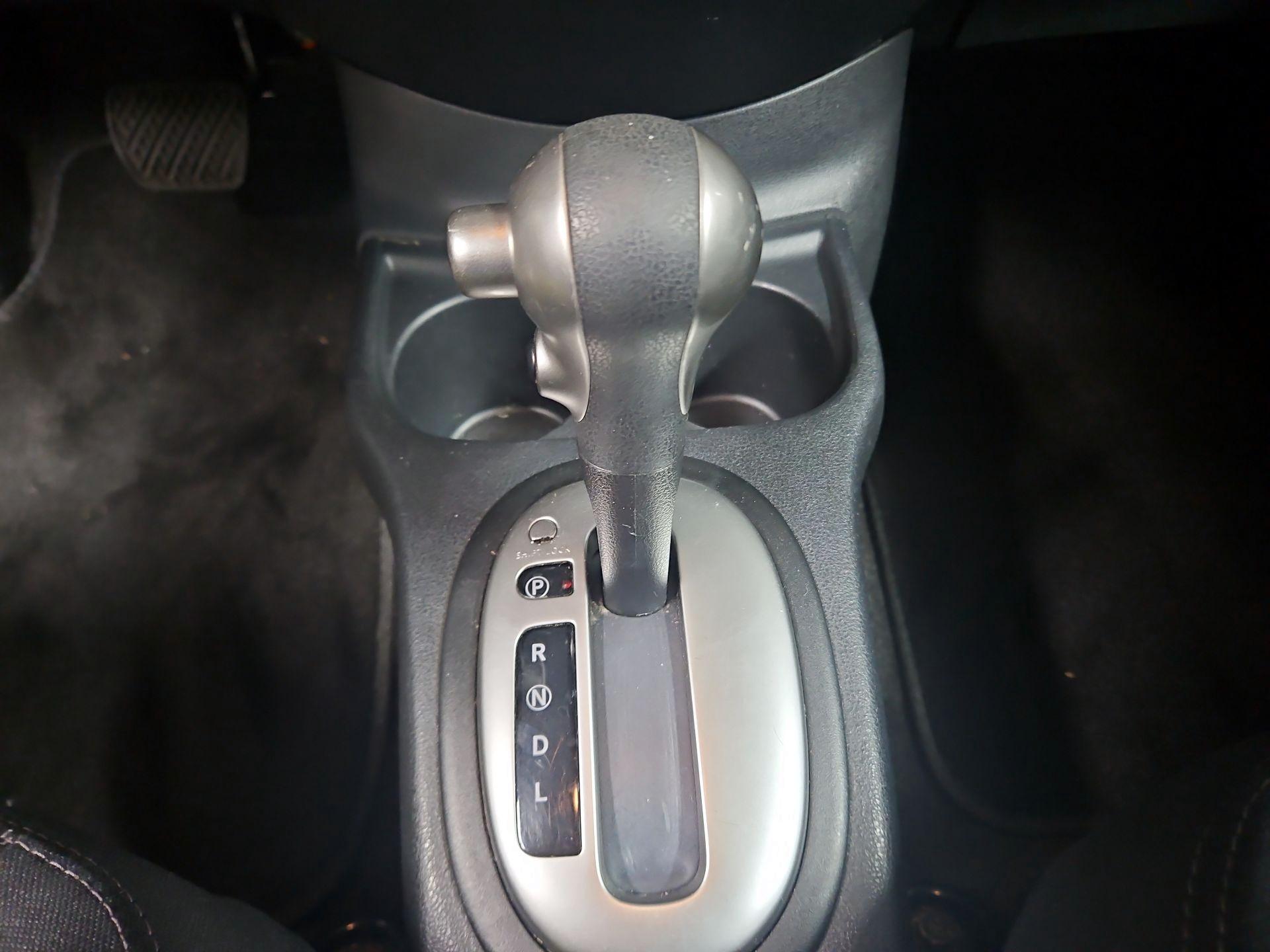 Thumbnail: 2016 Nissan Versa - 16