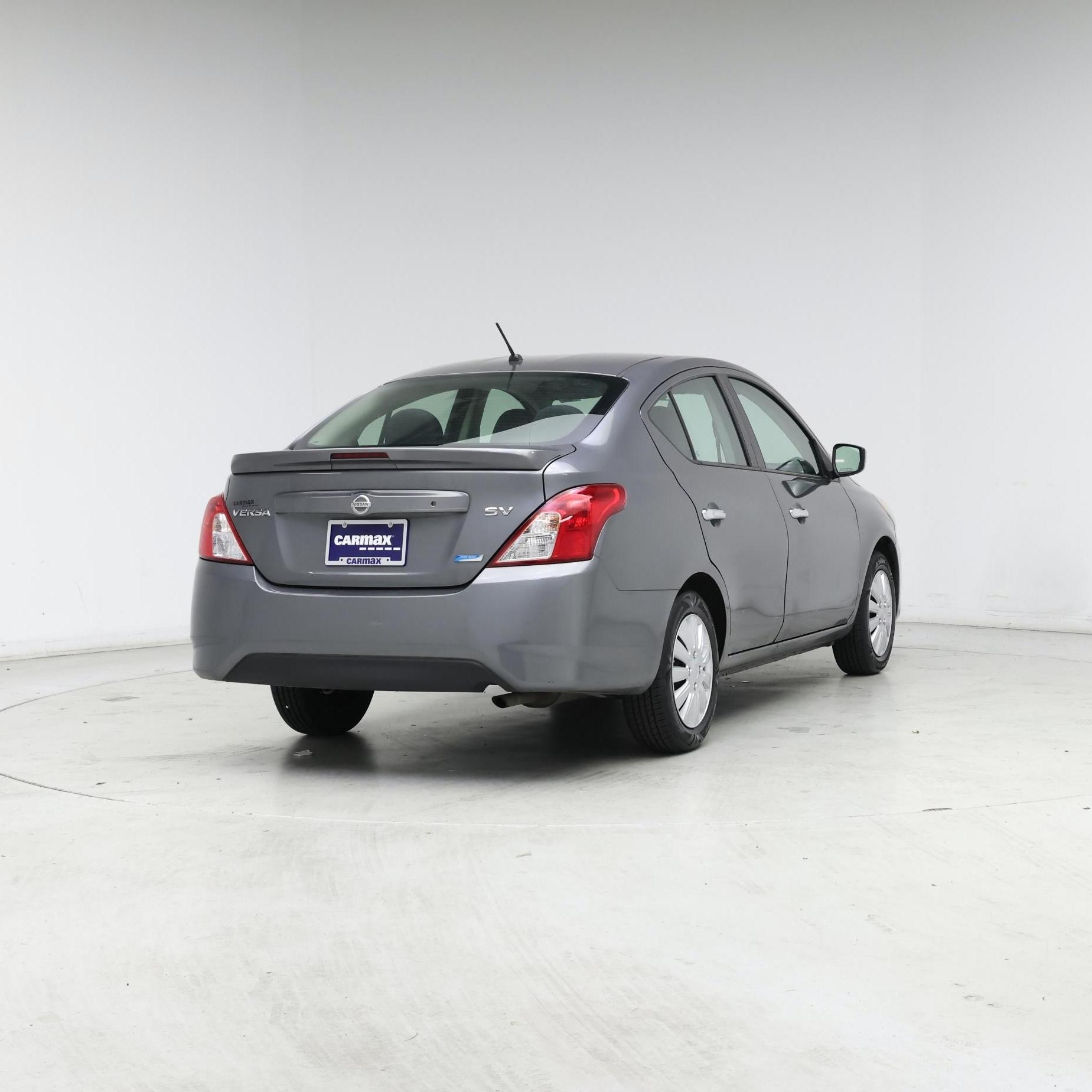 Thumbnail: 2016 Nissan Versa - 8