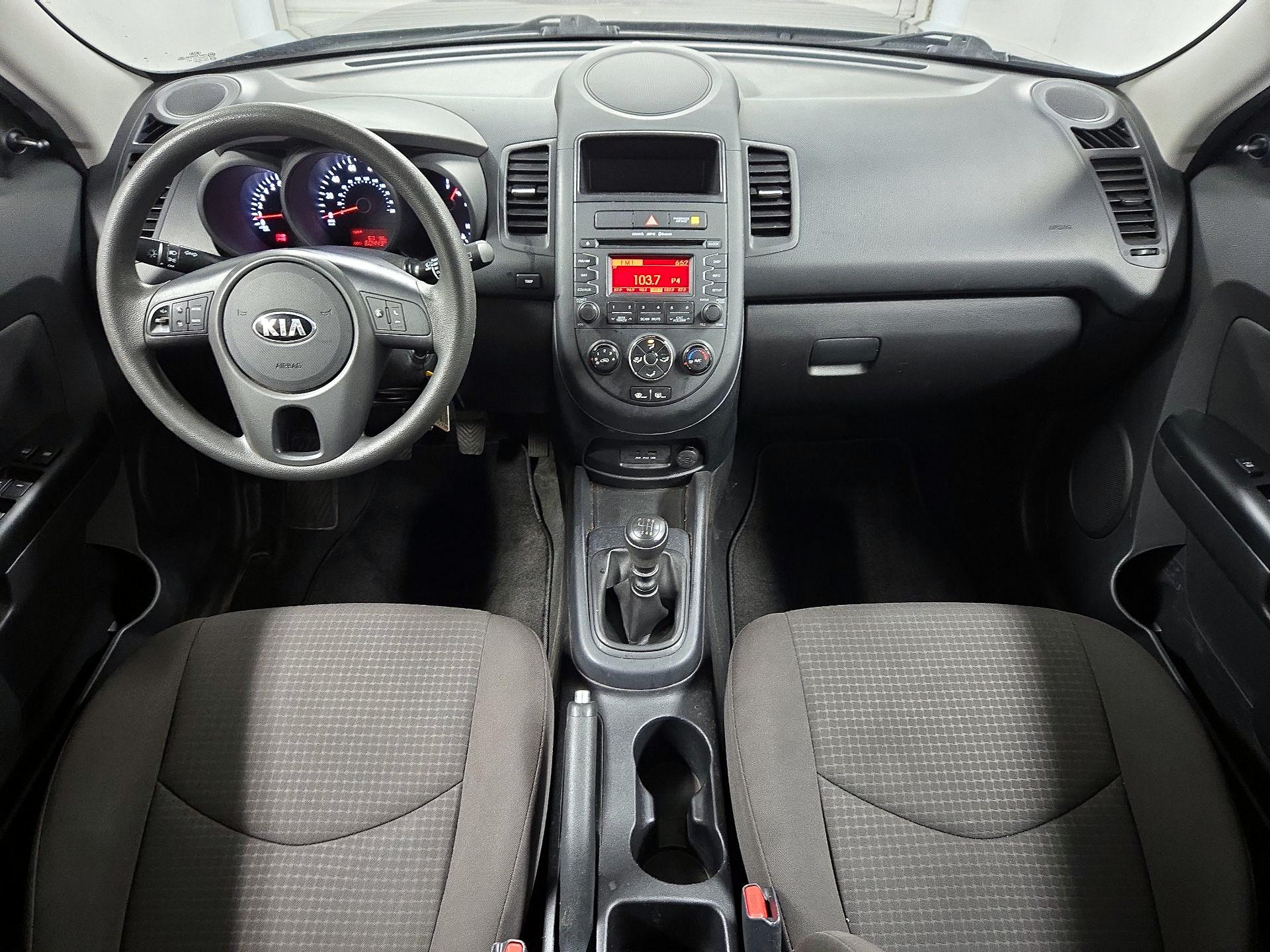Thumbnail: 2013 Kia Soul - 9
