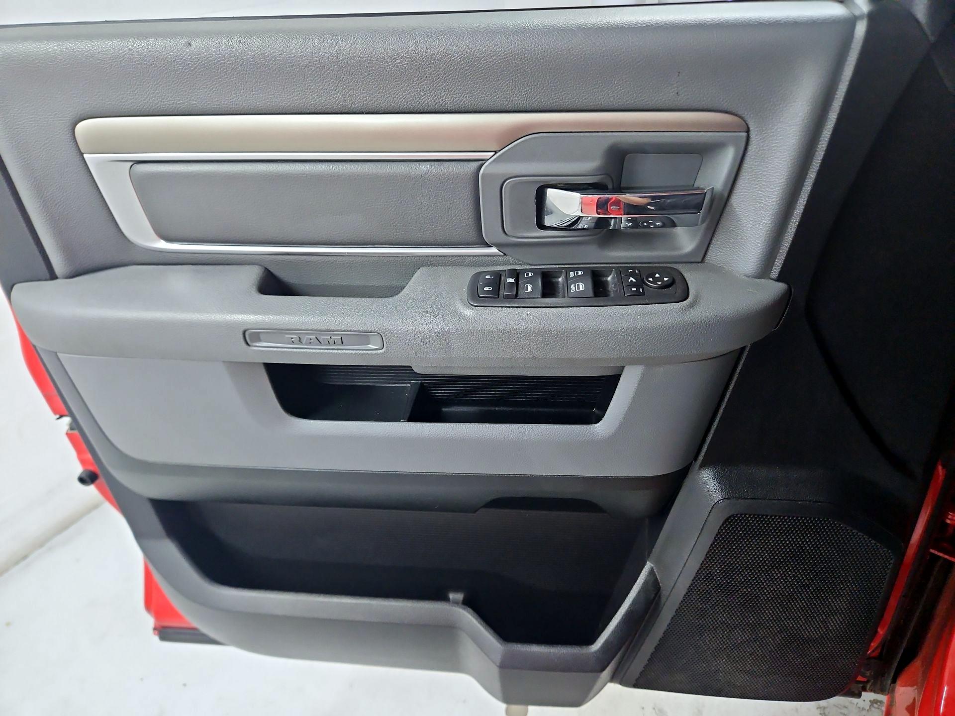 Thumbnail: 2016 RAM 1500 - 12