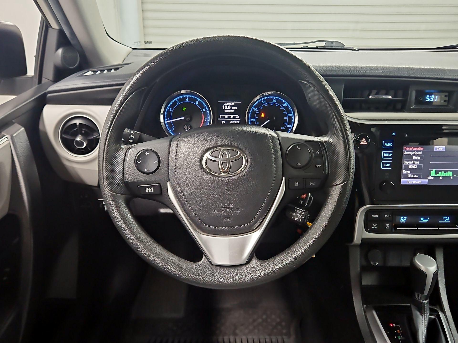Thumbnail: 2018 Toyota Corolla - 10