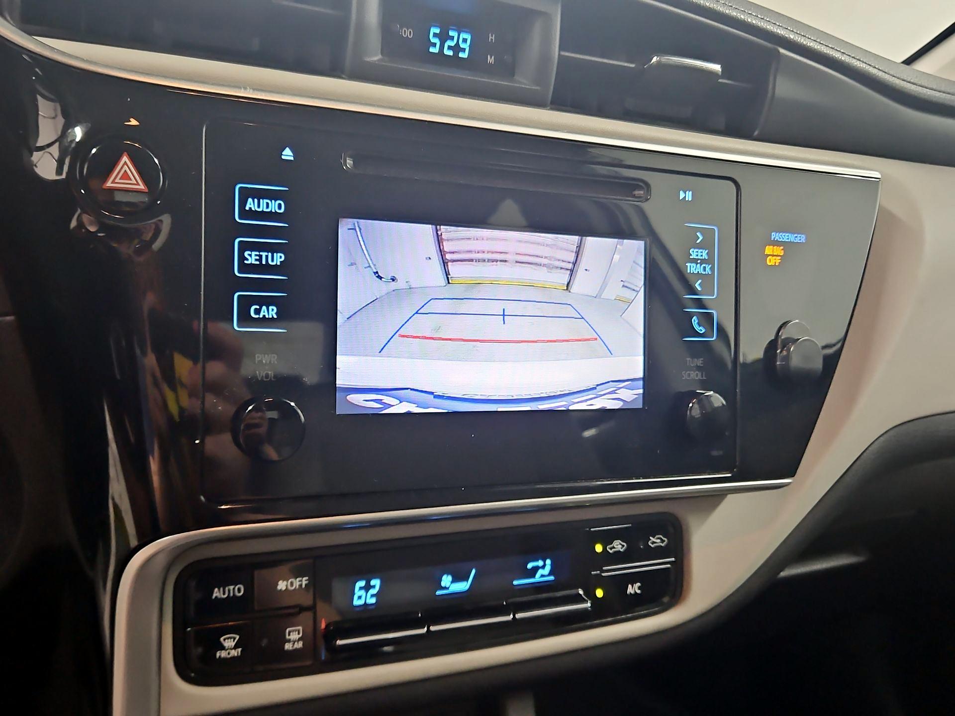 Thumbnail: 2018 Toyota Corolla - 14