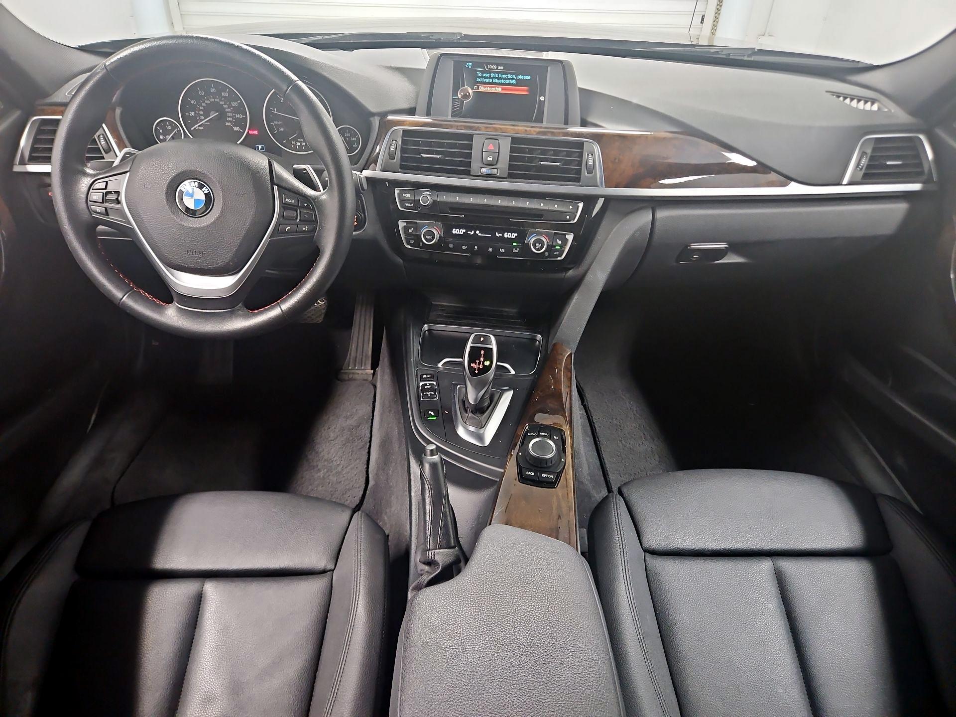 Thumbnail: 2016 BMW 3 Series - 9