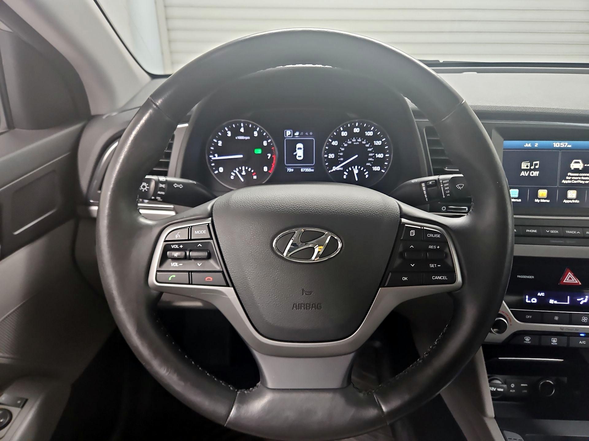 Thumbnail: 2017 Hyundai Elantra - 10