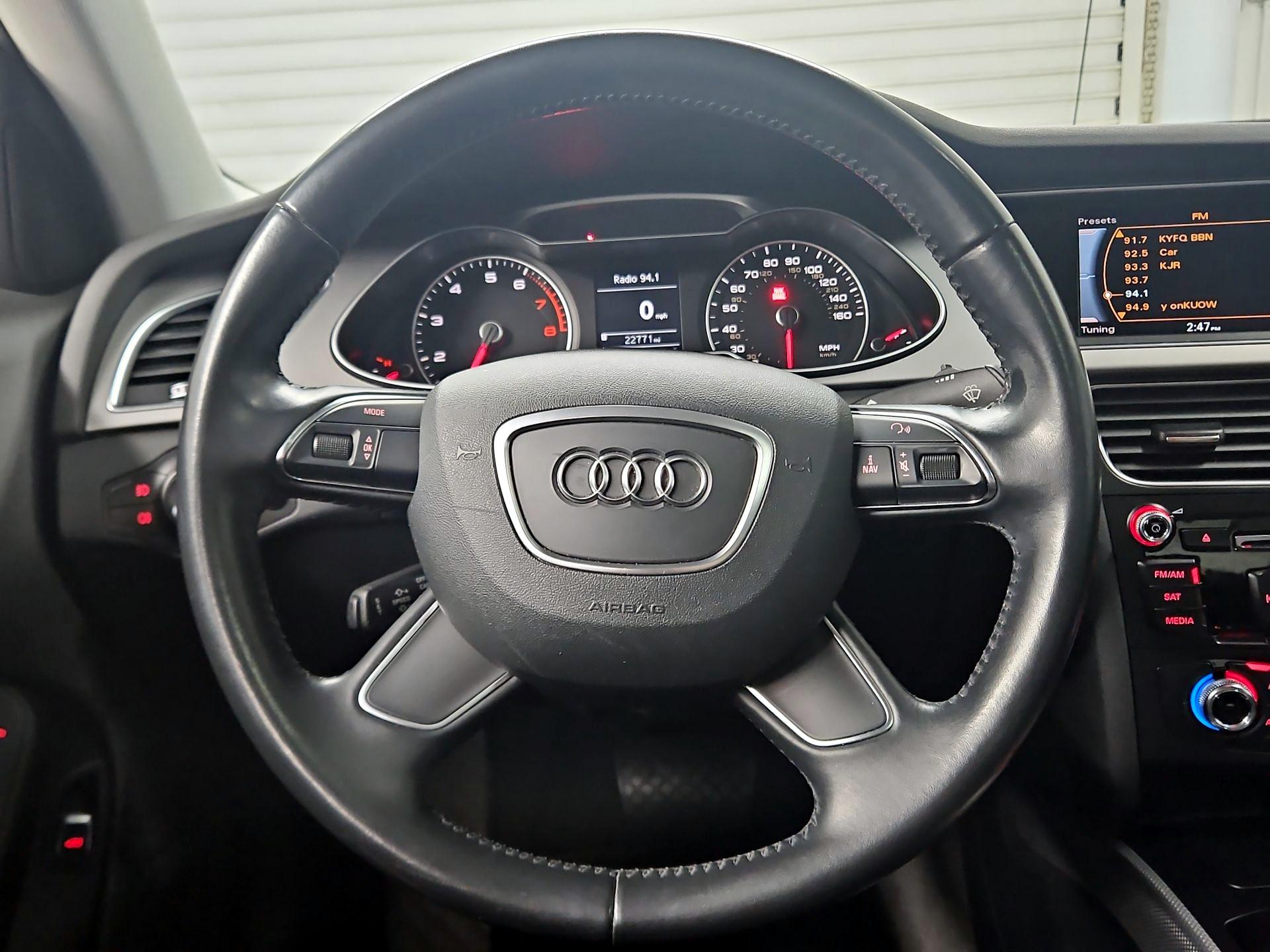 Thumbnail: 2015 Audi A4 - 10