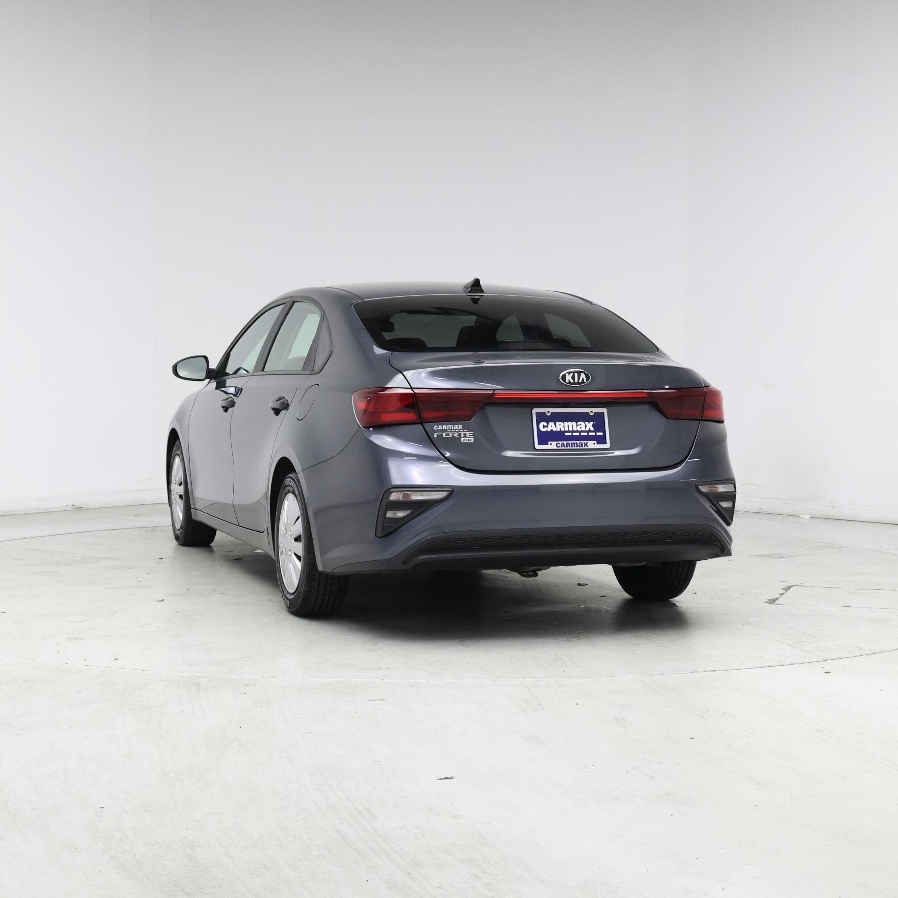 Thumbnail: 2020 Kia Forte - 6