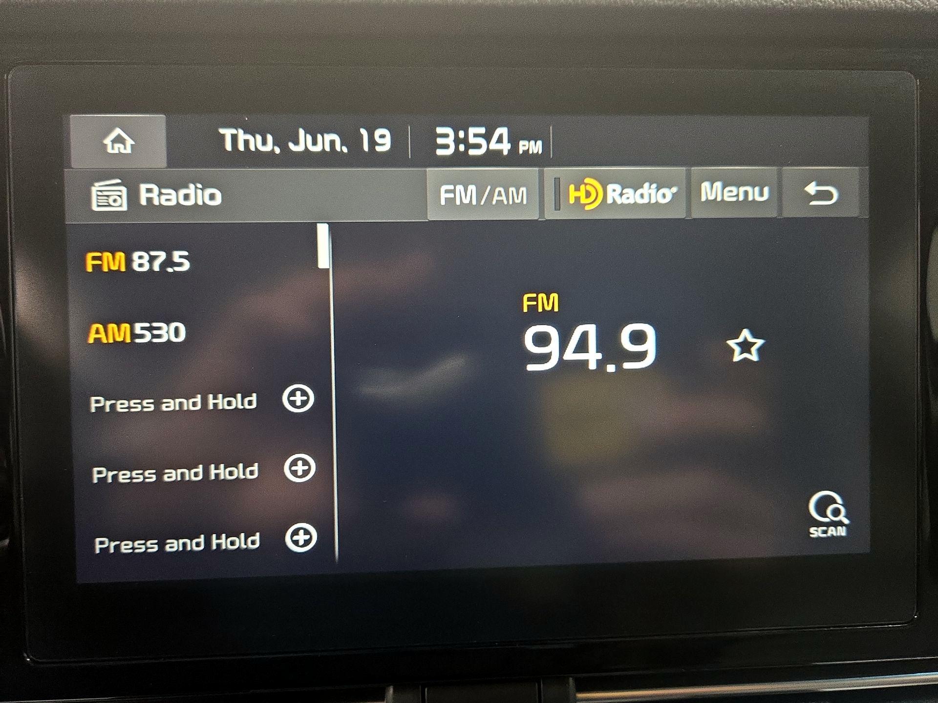 Thumbnail: 2020 Kia Niro - 15
