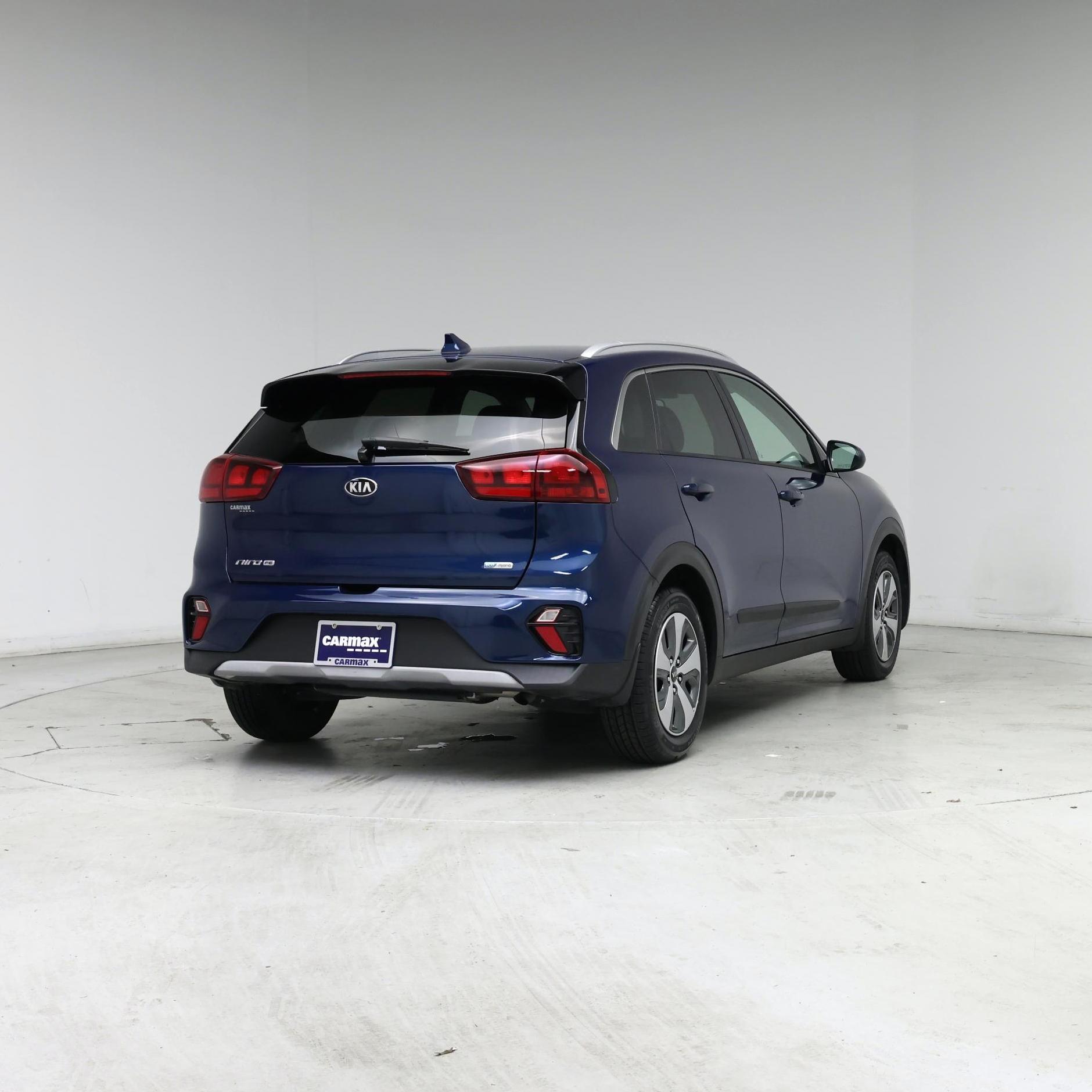 Thumbnail: 2020 Kia Niro - 8