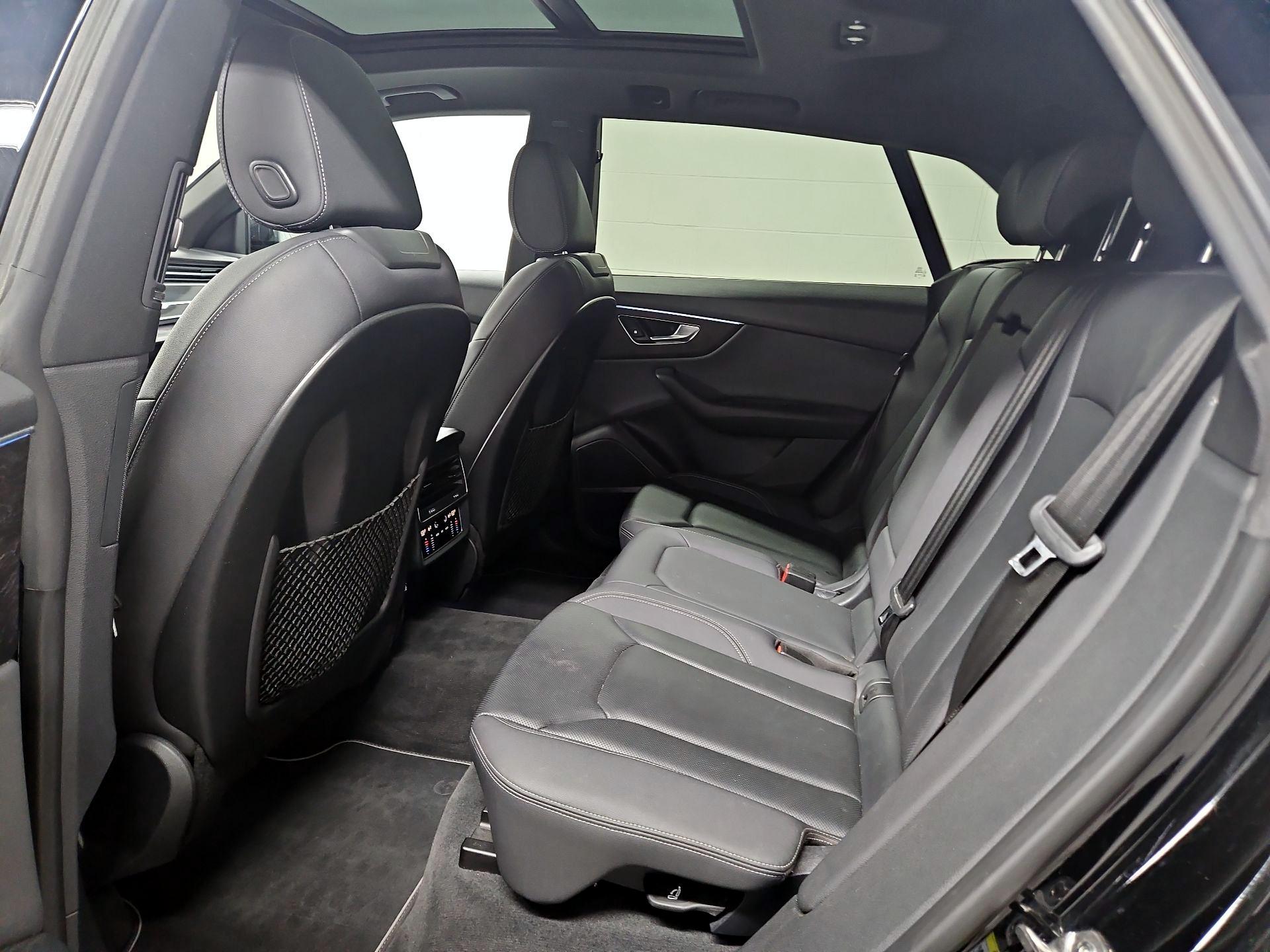 Thumbnail: 2019 Audi Q8 - 20