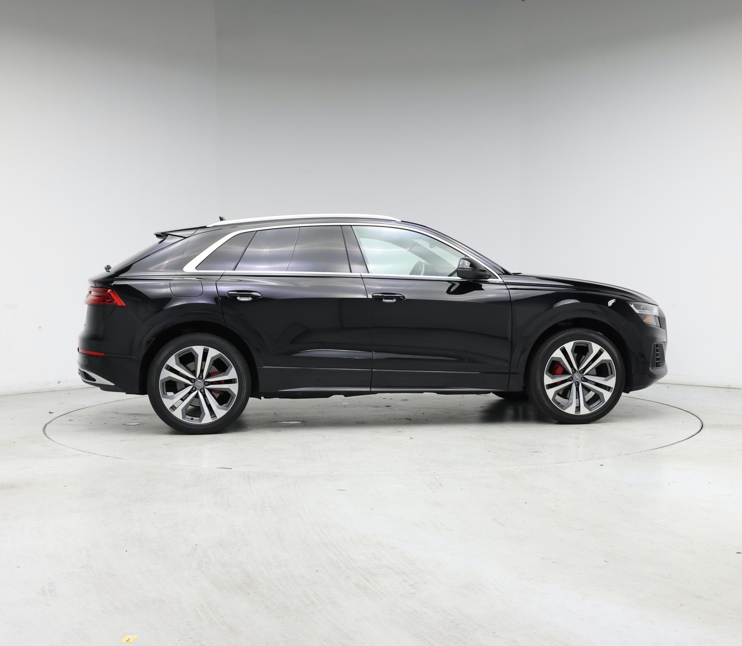 Thumbnail: 2019 Audi Q8 - 7