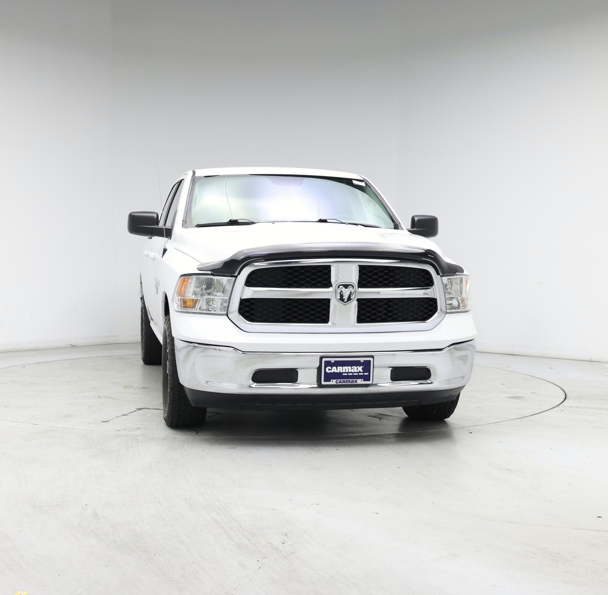 Thumbnail: 2019 RAM 1500 Classic - 5