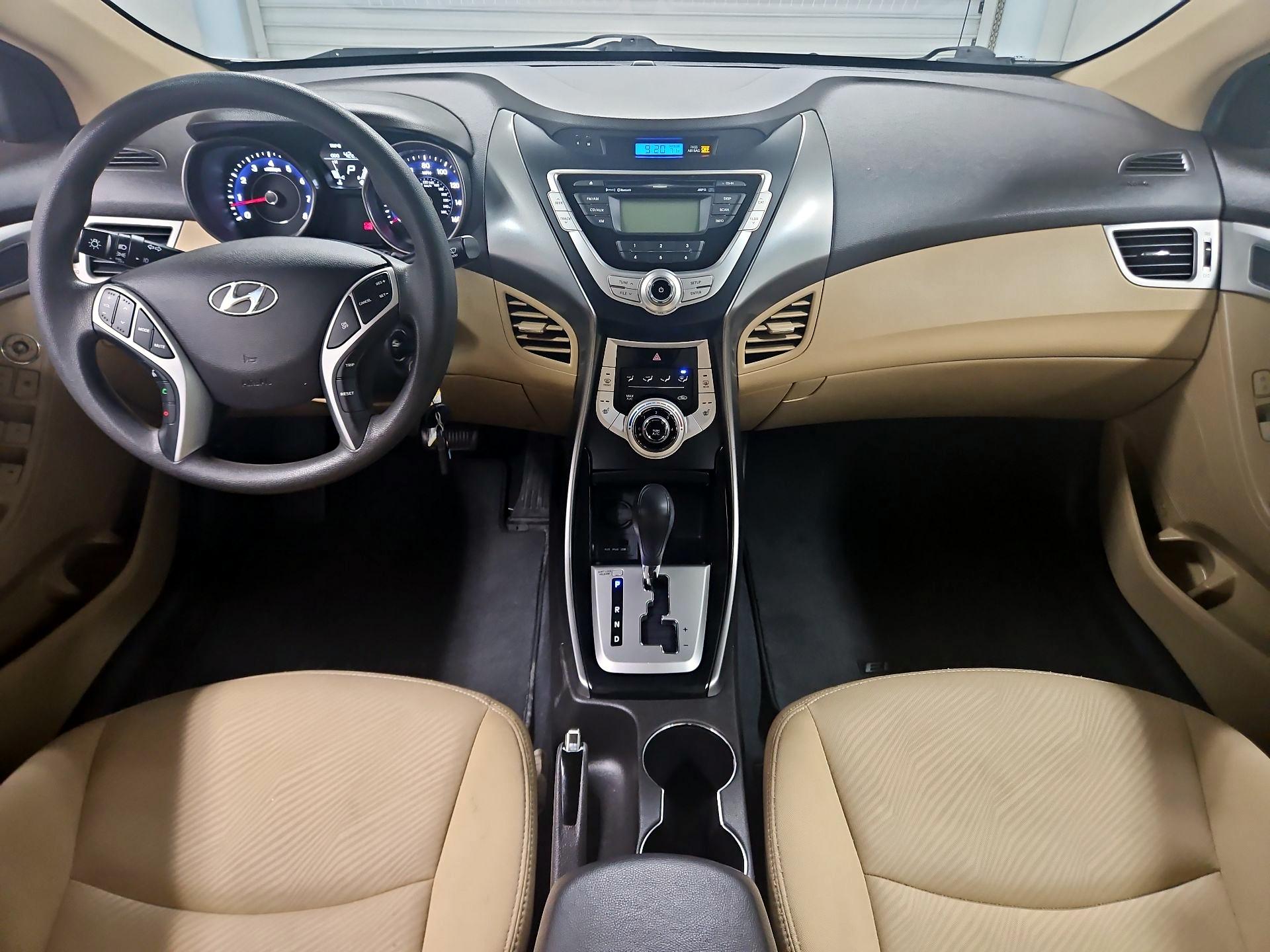 Thumbnail: 2013 Hyundai Elantra - 9
