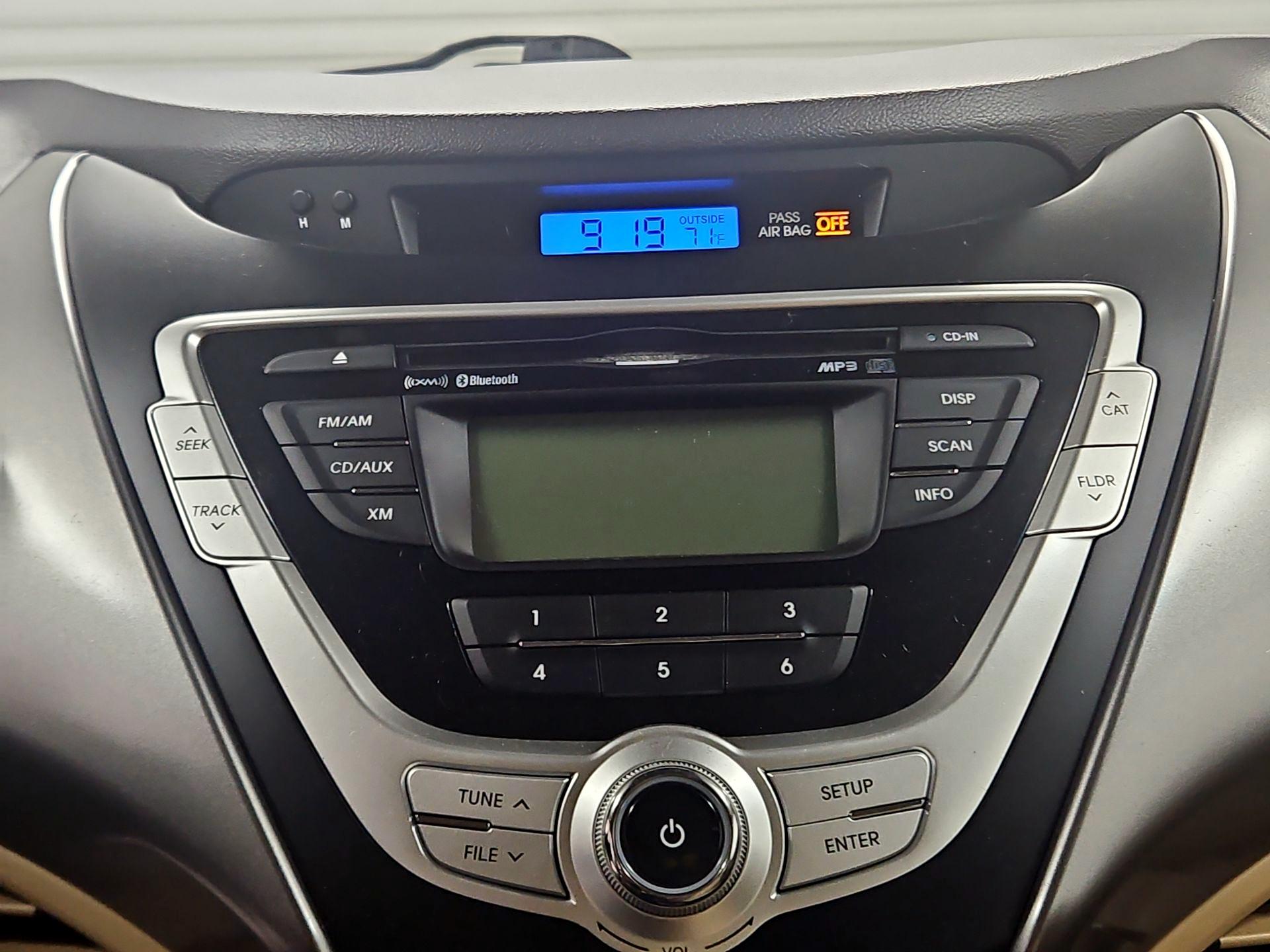Thumbnail: 2013 Hyundai Elantra - 14