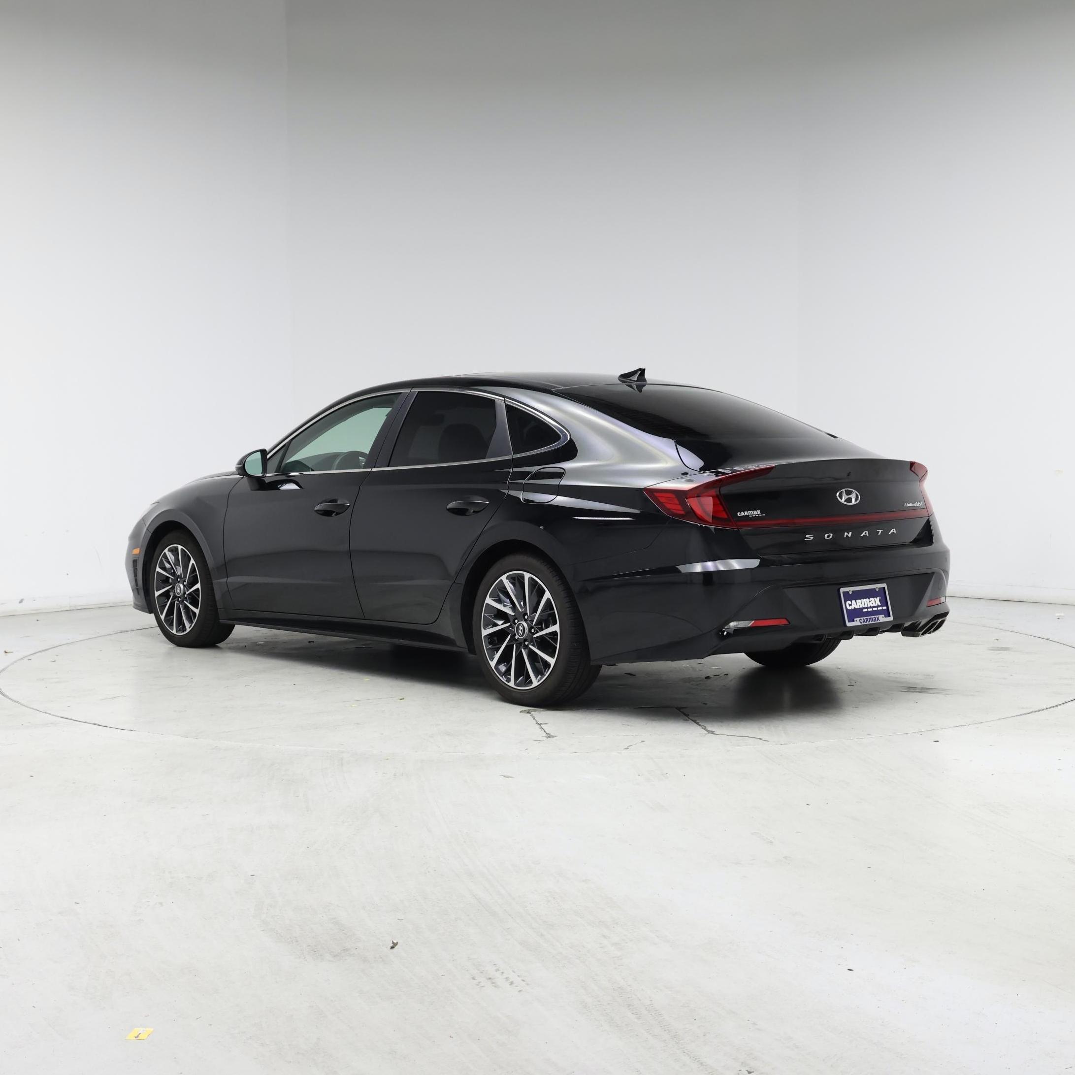 Thumbnail: 2022 Hyundai Sonata - 2