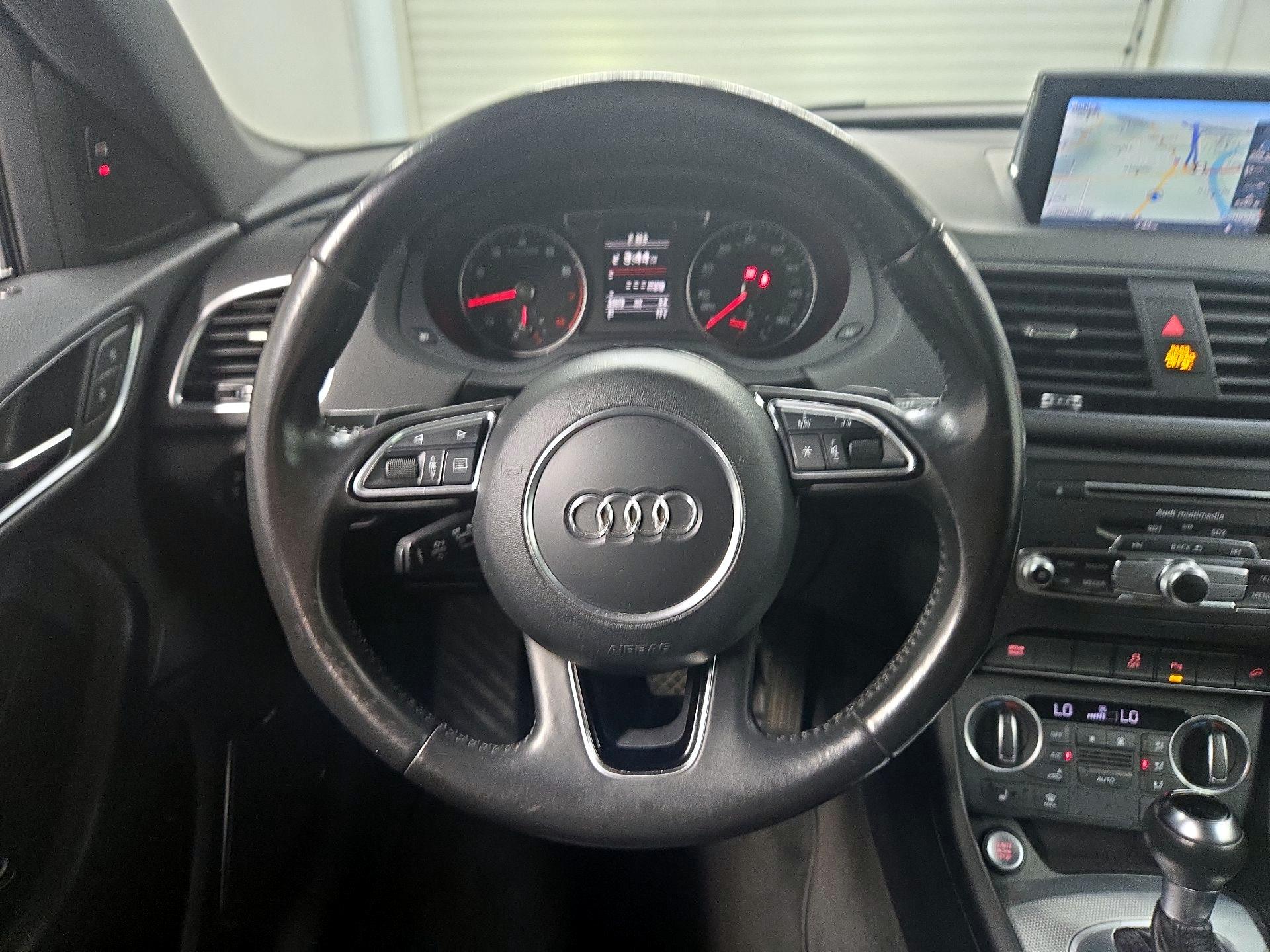 Thumbnail: 2016 Audi Q3 - 10