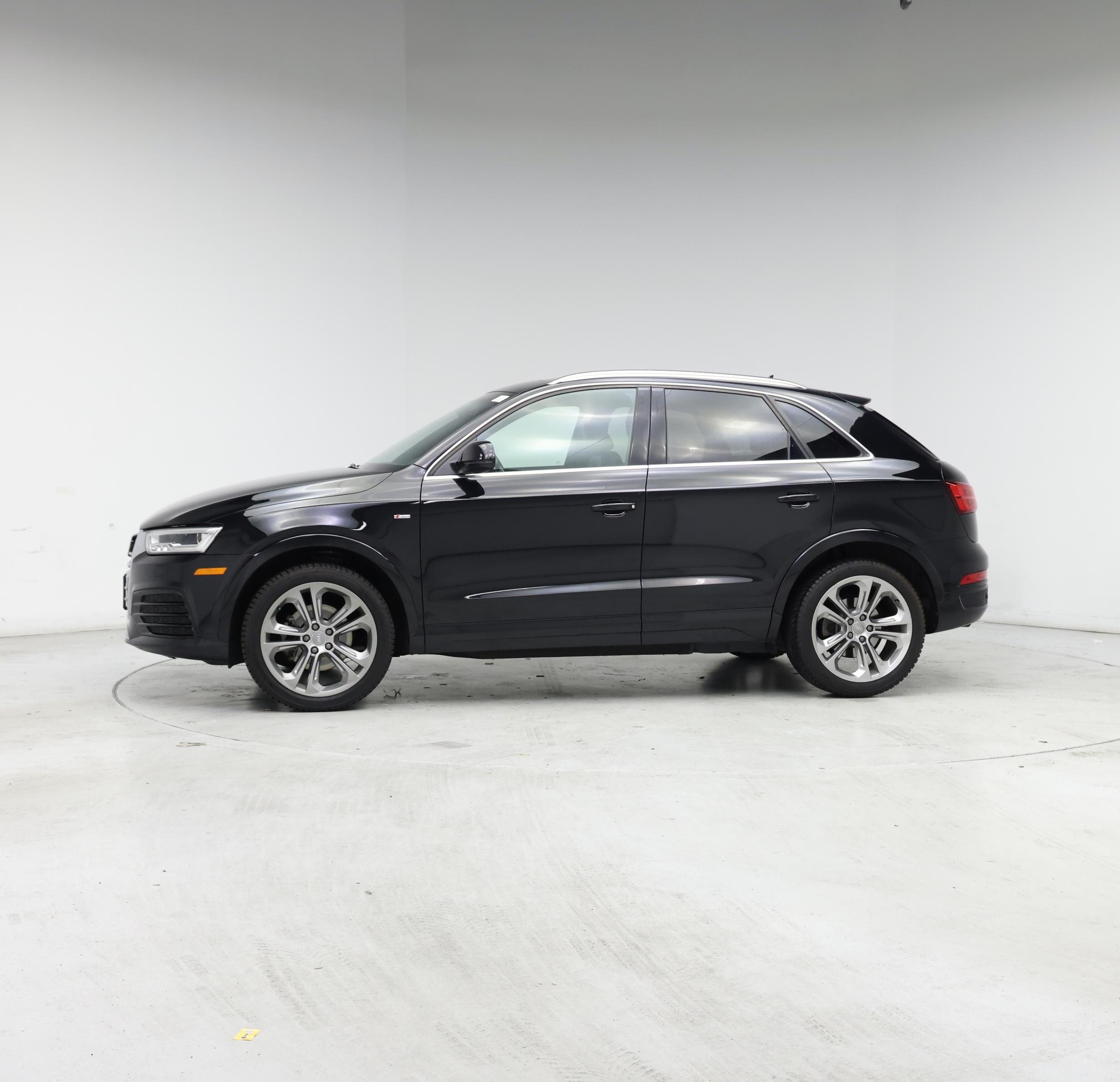 Thumbnail: 2016 Audi Q3 - 3