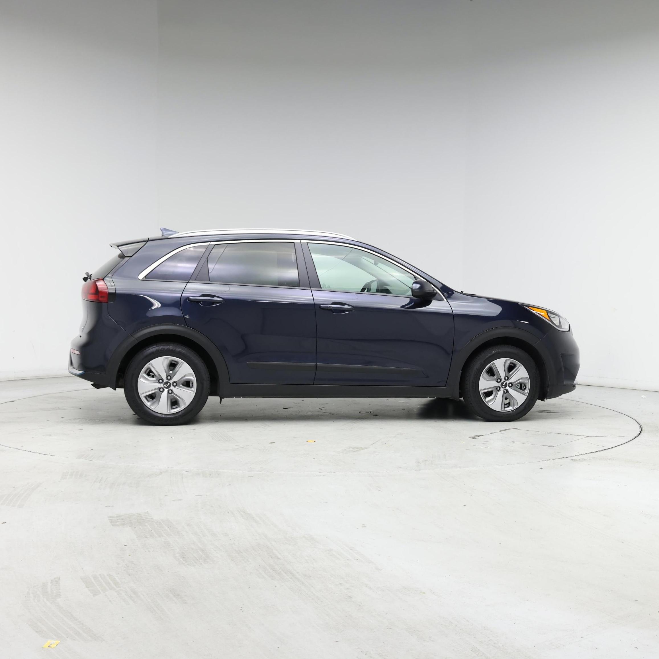 Thumbnail: 2018 Kia Niro - 7