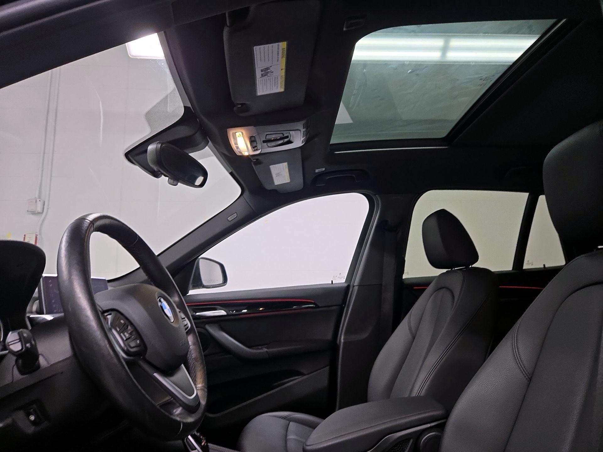 Thumbnail: 2021 BMW X1 - 20