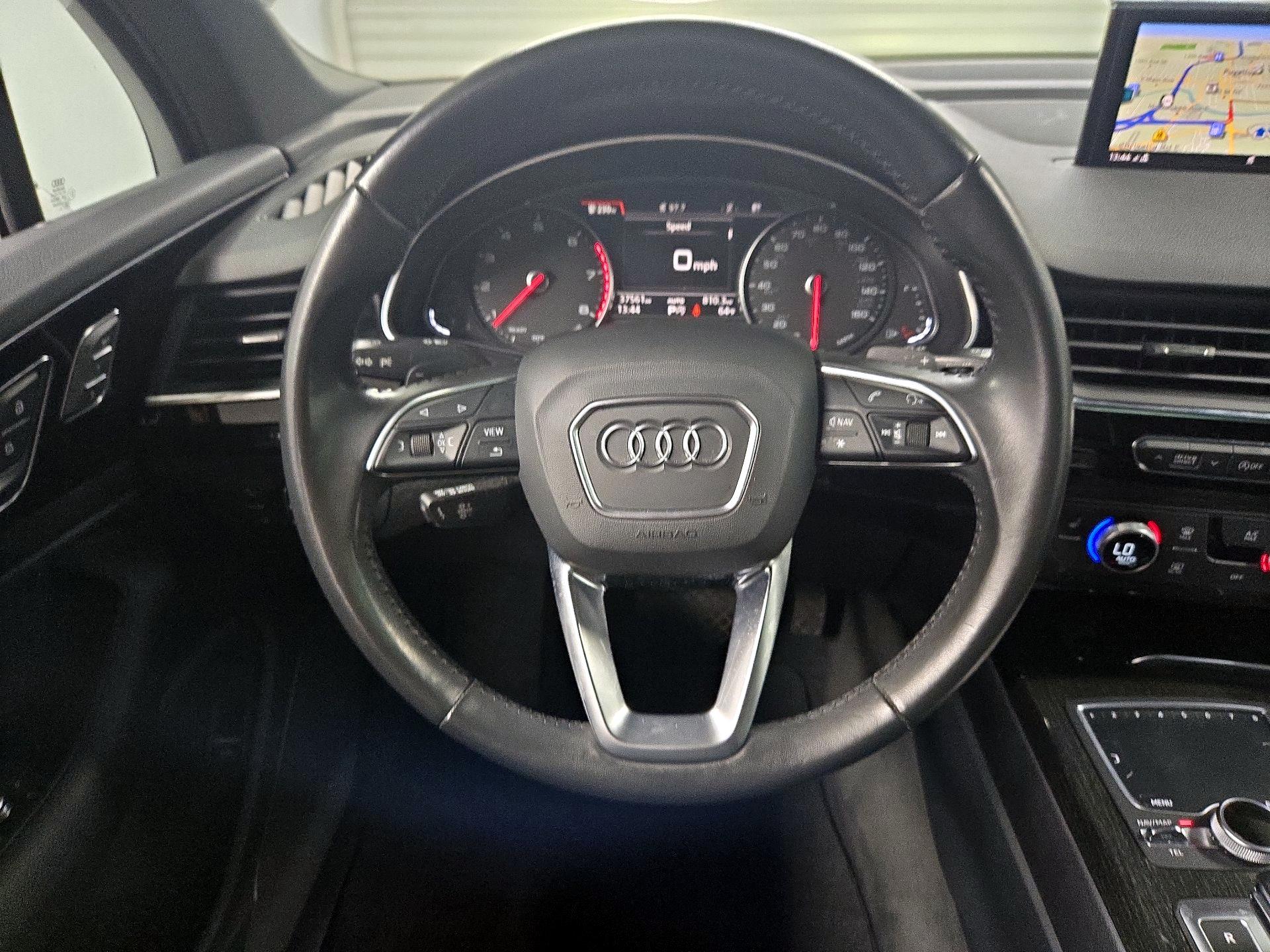 Thumbnail: 2019 Audi Q7 - 10