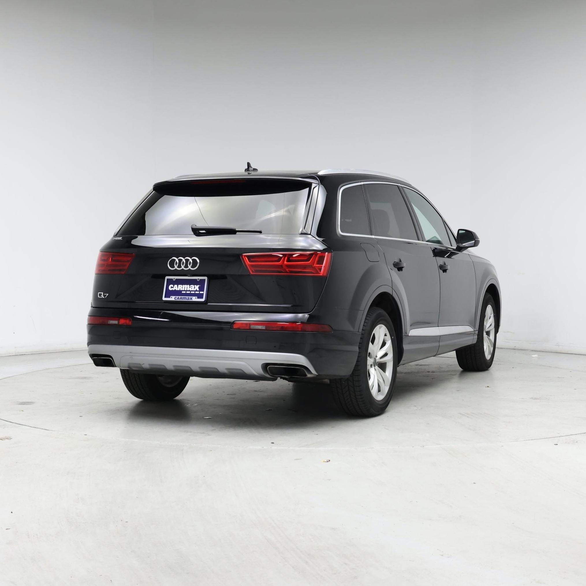 Thumbnail: 2019 Audi Q7 - 8