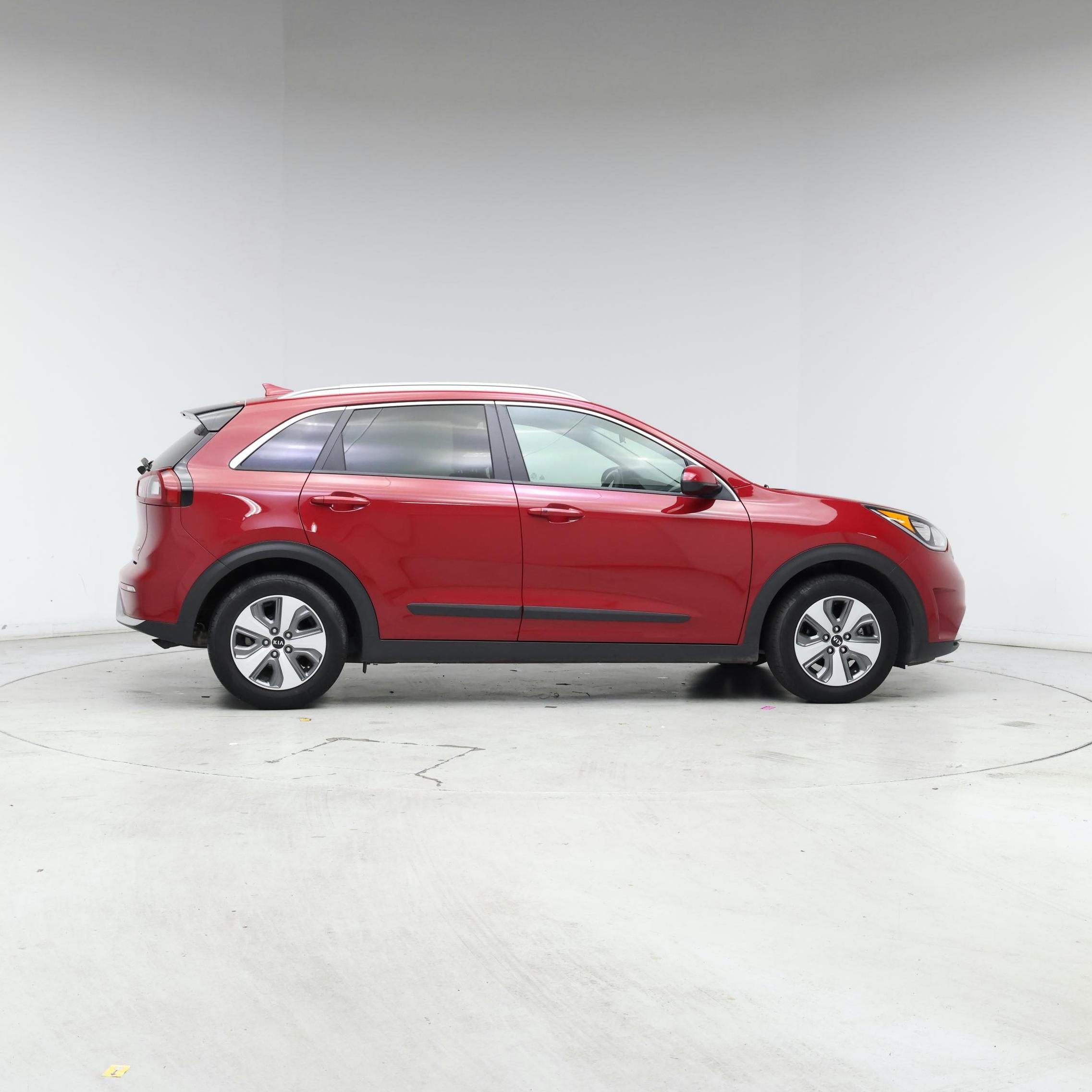 Thumbnail: 2017 Kia Niro - 7