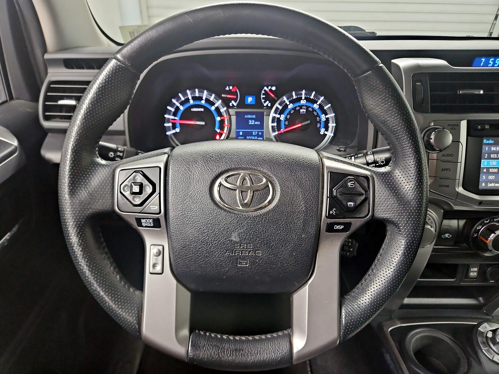 Thumbnail: 2016 Toyota 4Runner - 10