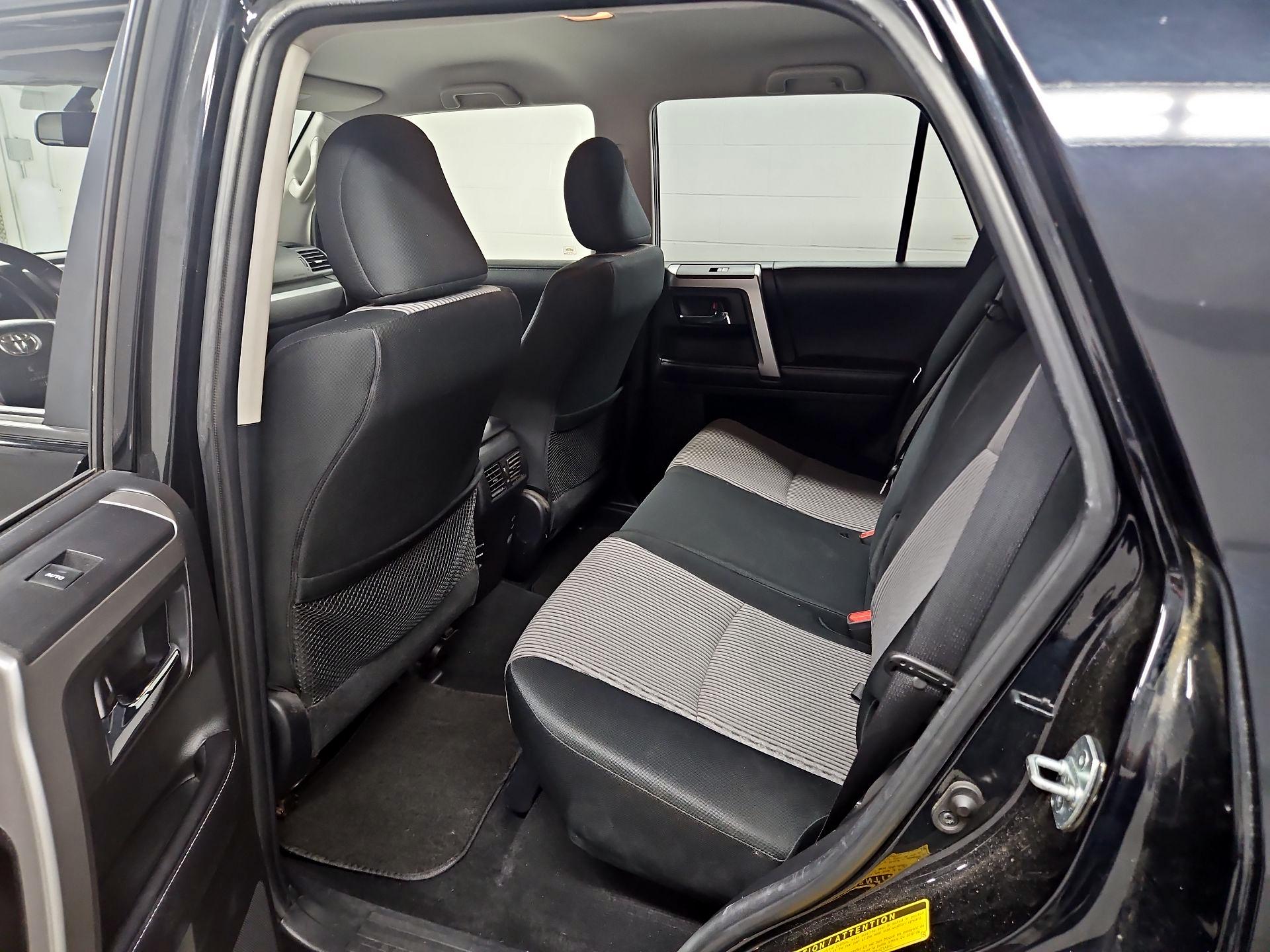 Thumbnail: 2016 Toyota 4Runner - 19