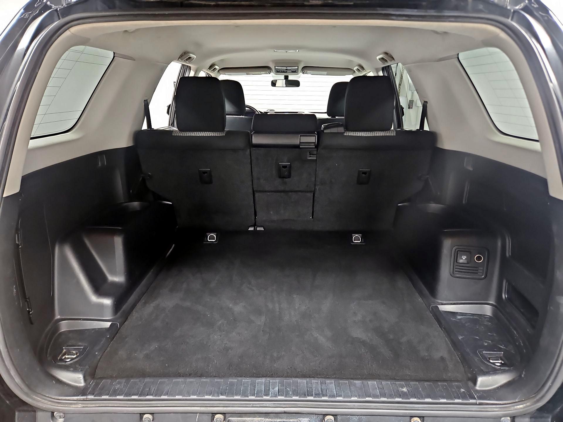 Thumbnail: 2016 Toyota 4Runner - 20