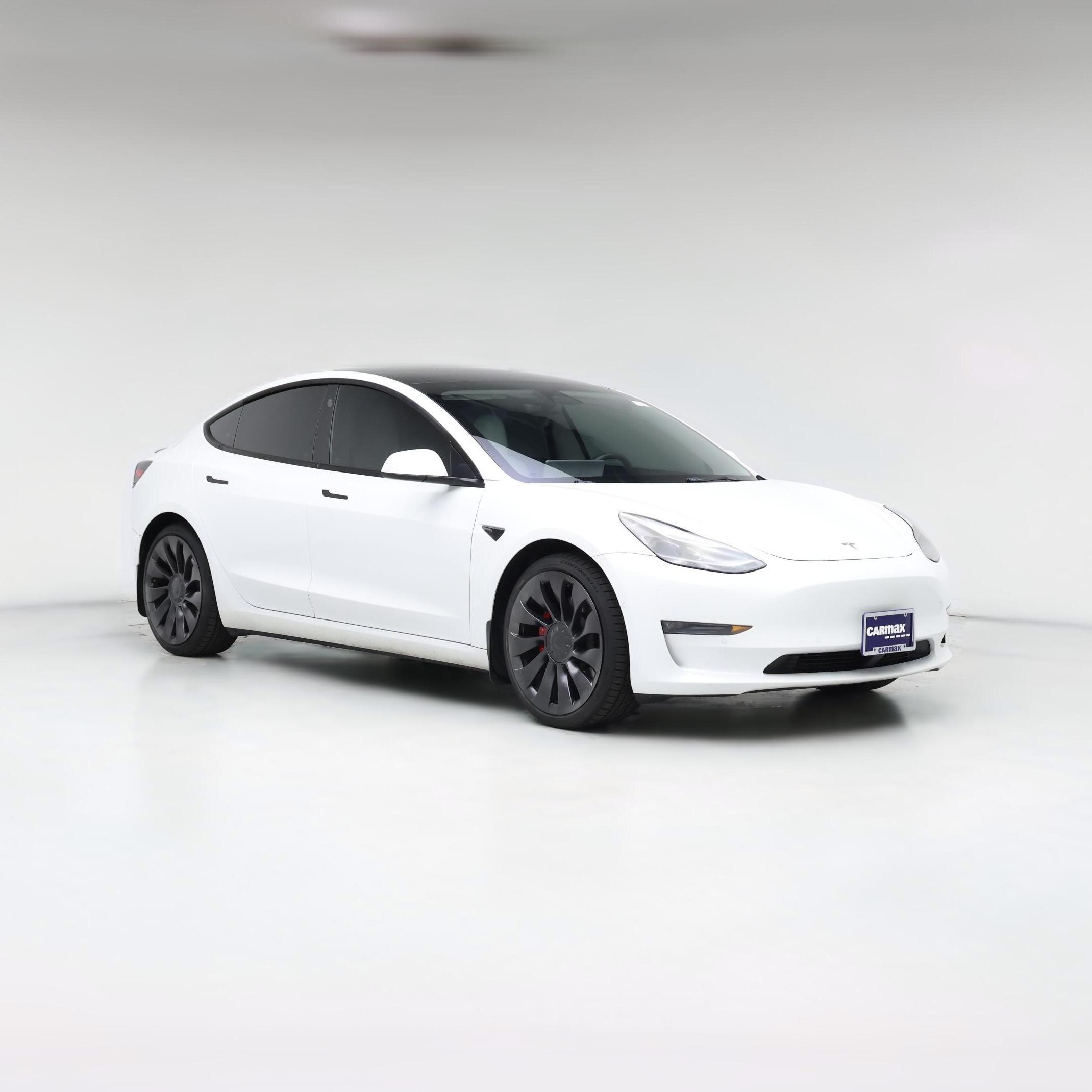Thumbnail: 2022 Tesla Model 3 - 1