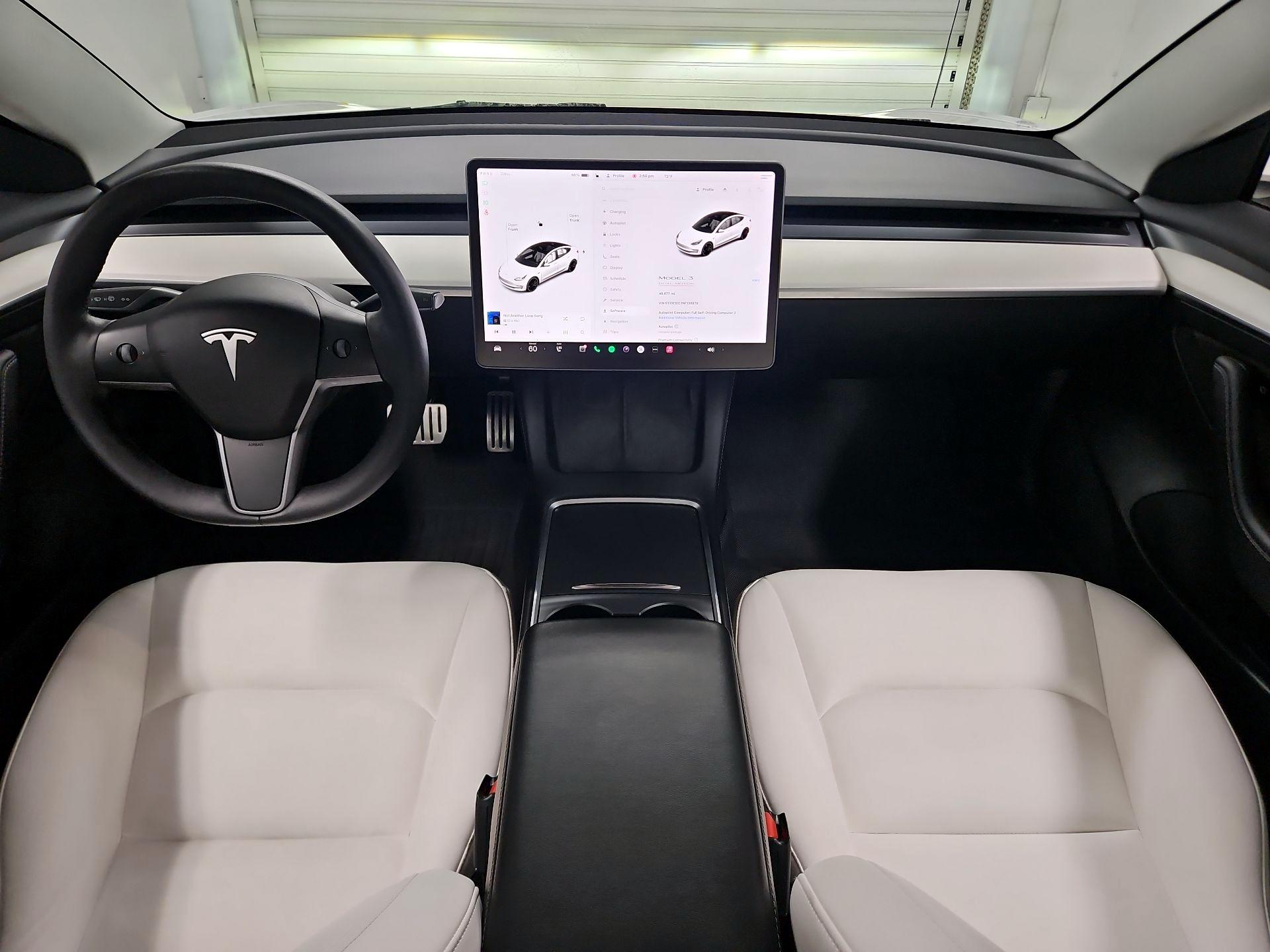 Thumbnail: 2022 Tesla Model 3 - 9