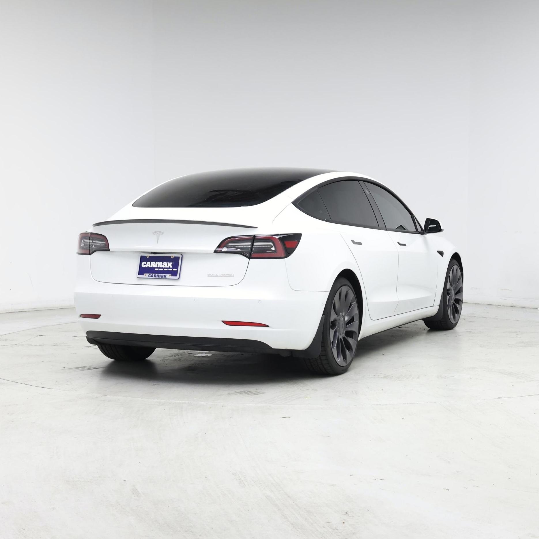 Thumbnail: 2022 Tesla Model 3 - 8