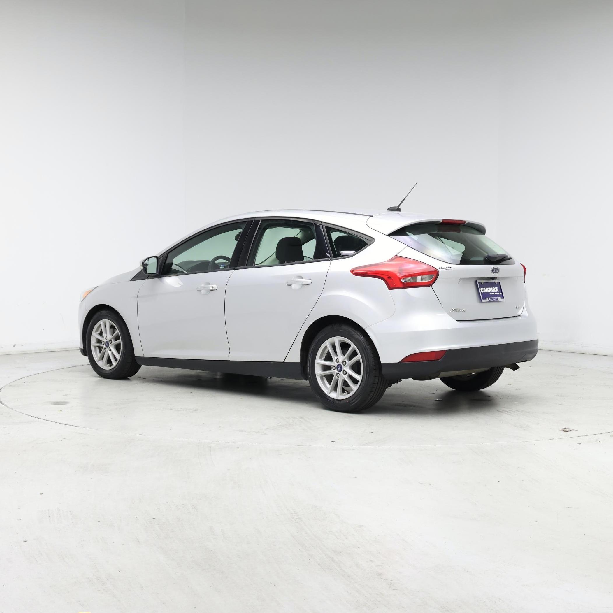 Thumbnail: 2018 Ford Focus - 2