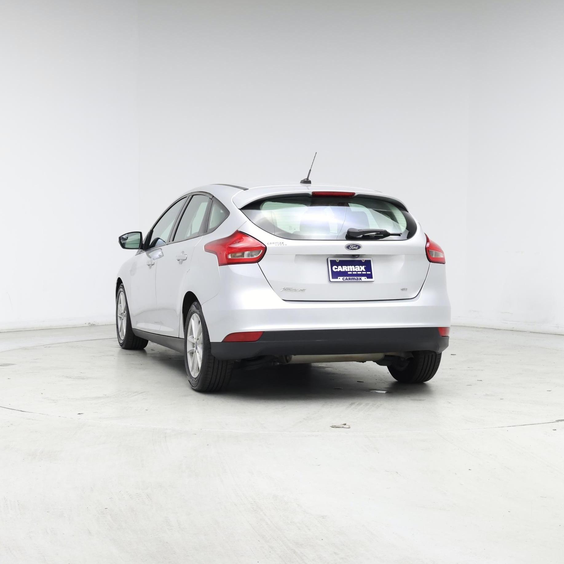 Thumbnail: 2018 Ford Focus - 6