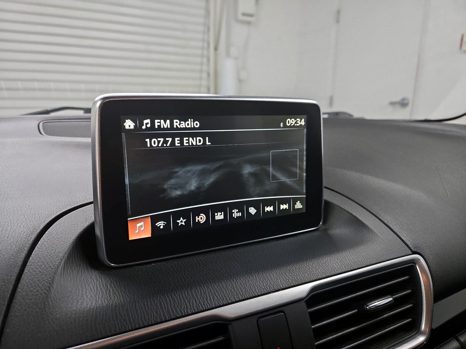 Thumbnail: 2016 Mazda Mazda3 - 15