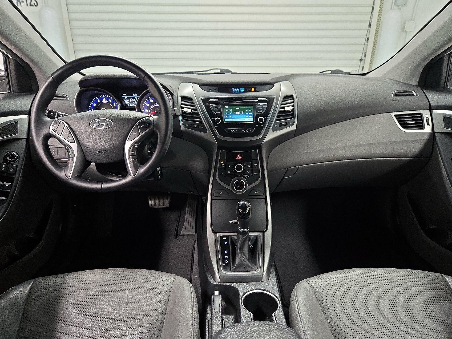 Thumbnail: 2015 Hyundai Elantra - 9