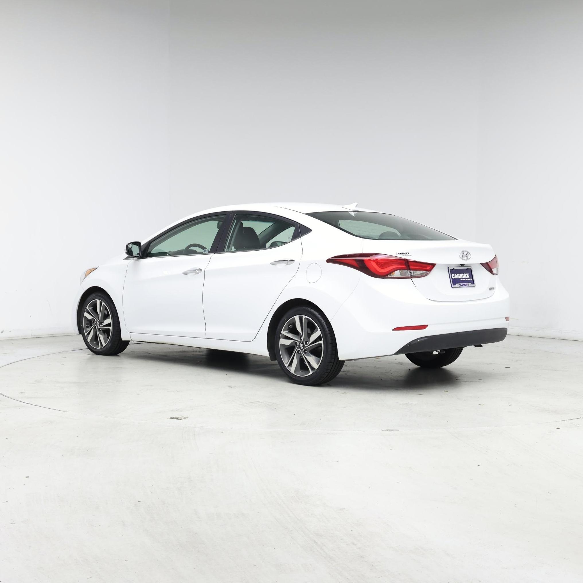 Thumbnail: 2015 Hyundai Elantra - 2