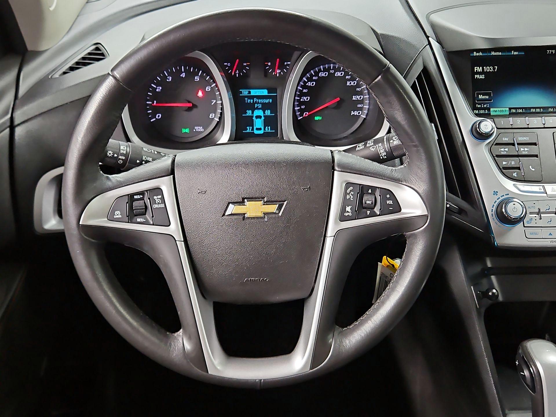 Thumbnail: 2015 Chevrolet Equinox - 10