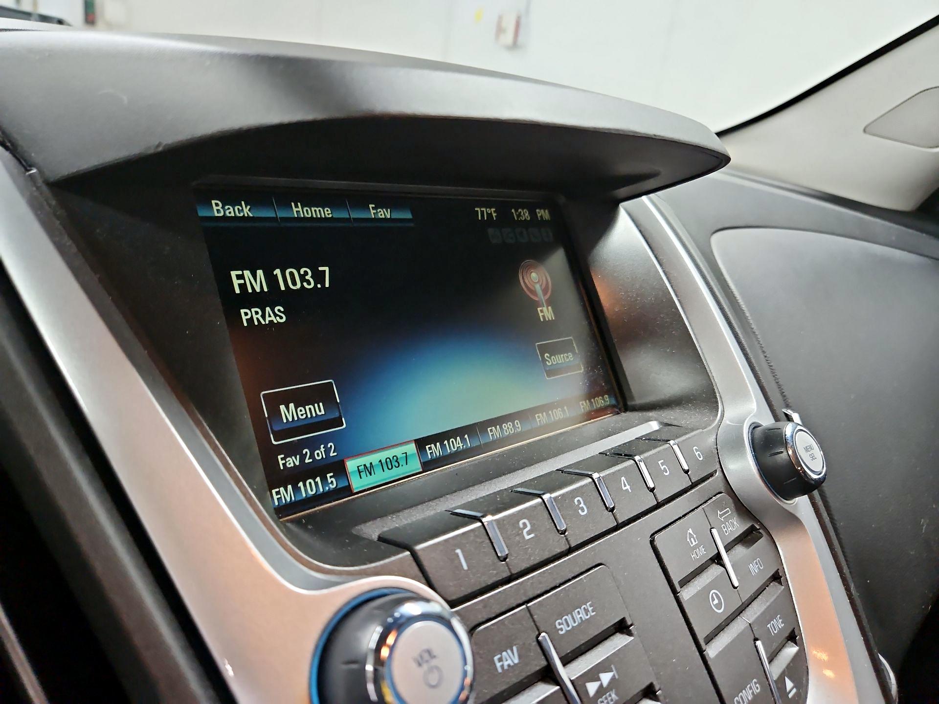 Thumbnail: 2015 Chevrolet Equinox - 14