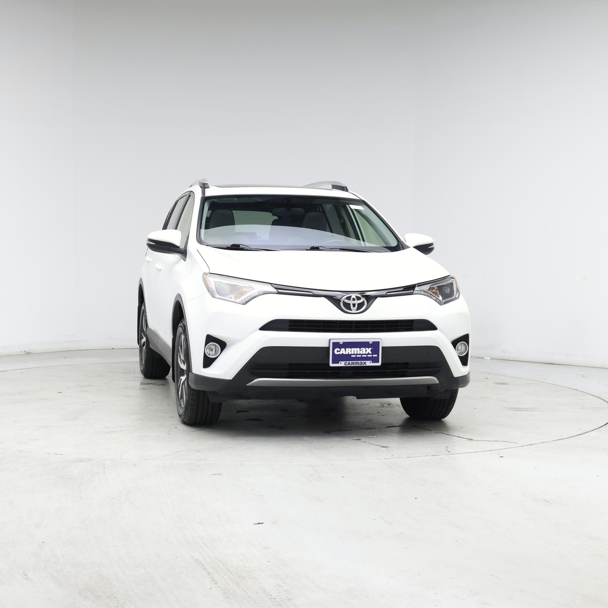 Thumbnail: 2016 Toyota RAV4 - 5