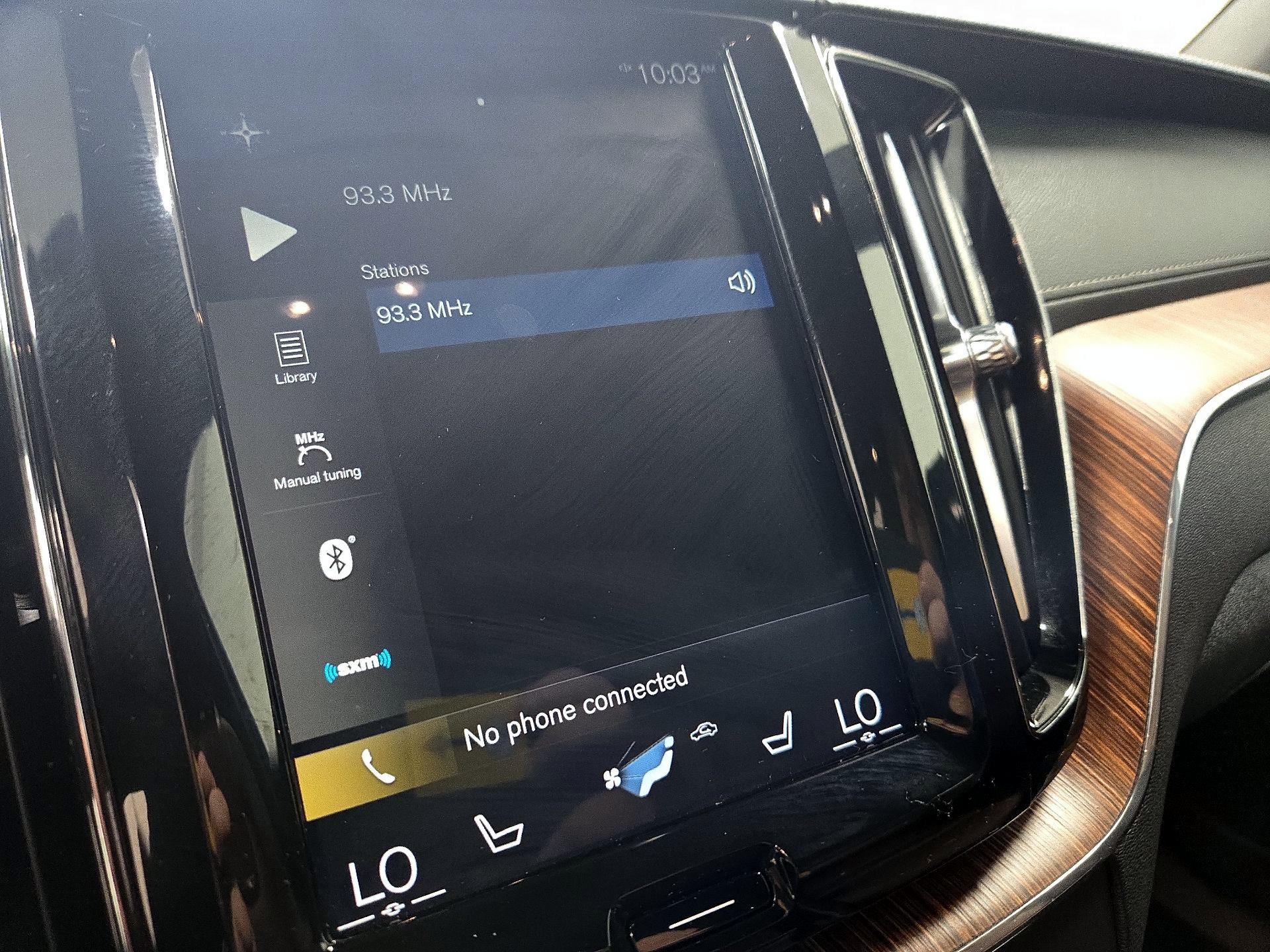 Thumbnail: 2020 Volvo XC60 - 16